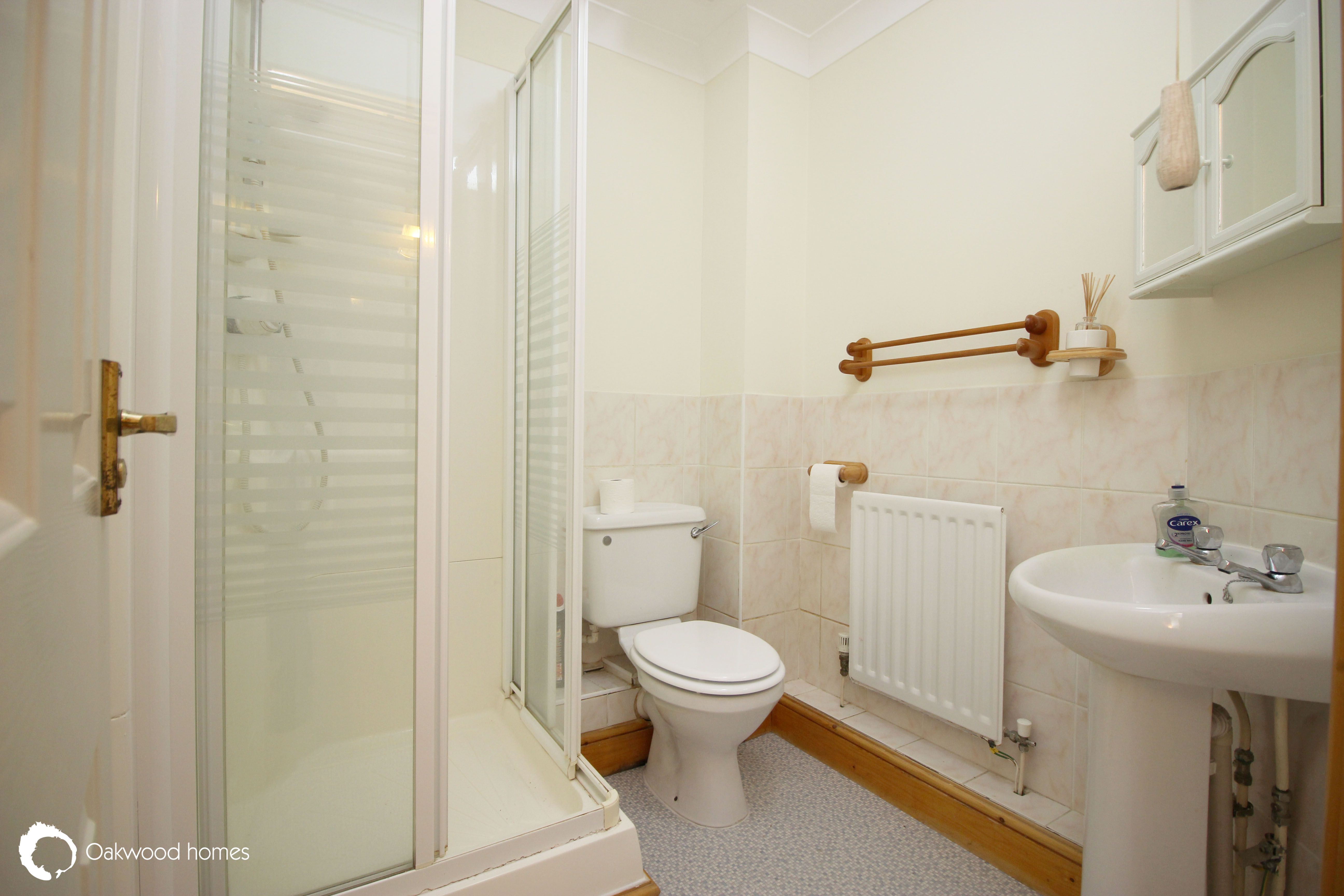 2 bed flat for sale in Almarina, Westgate  - Property Image 6