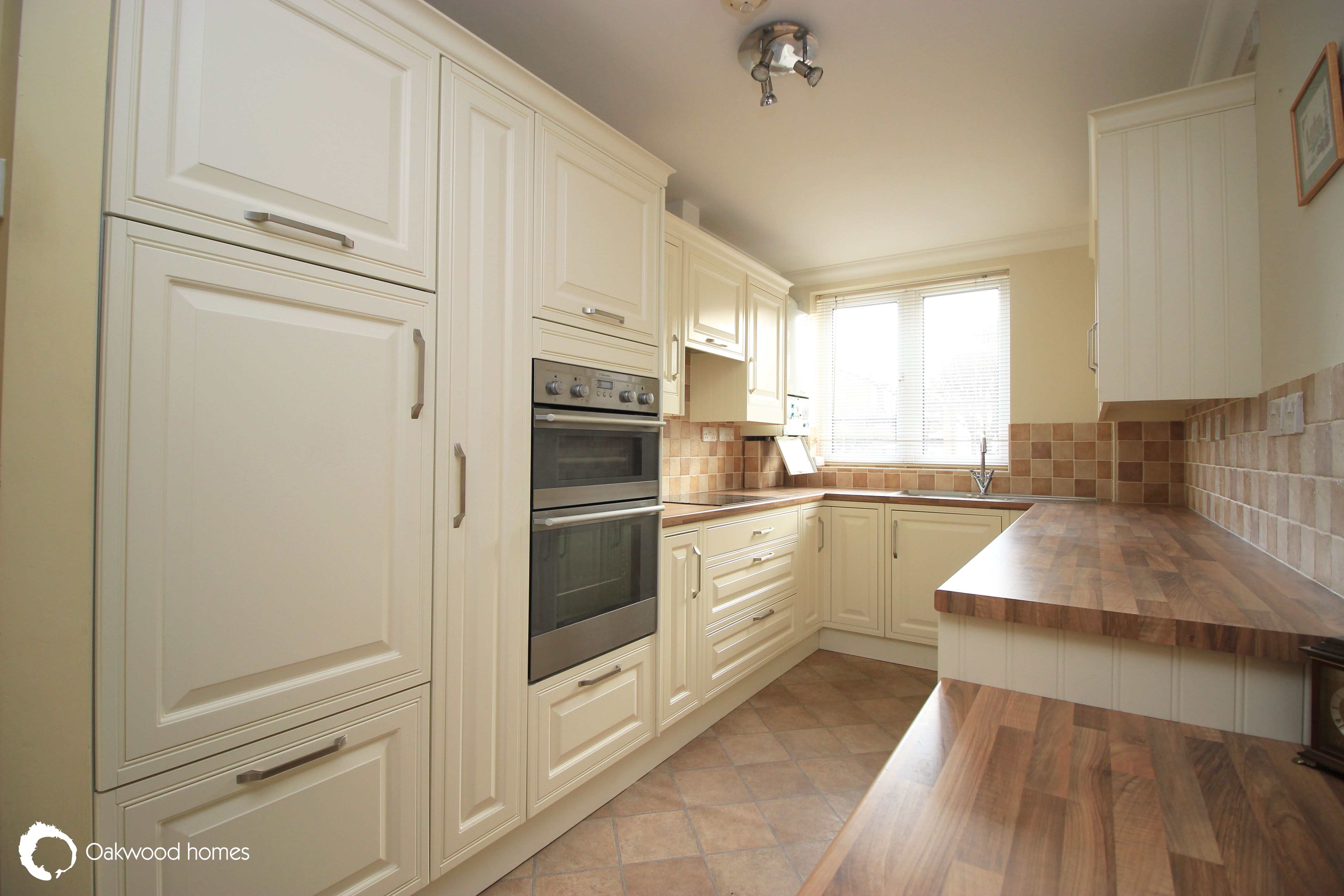 2 bed flat for sale in Almarina, Westgate  - Property Image 12