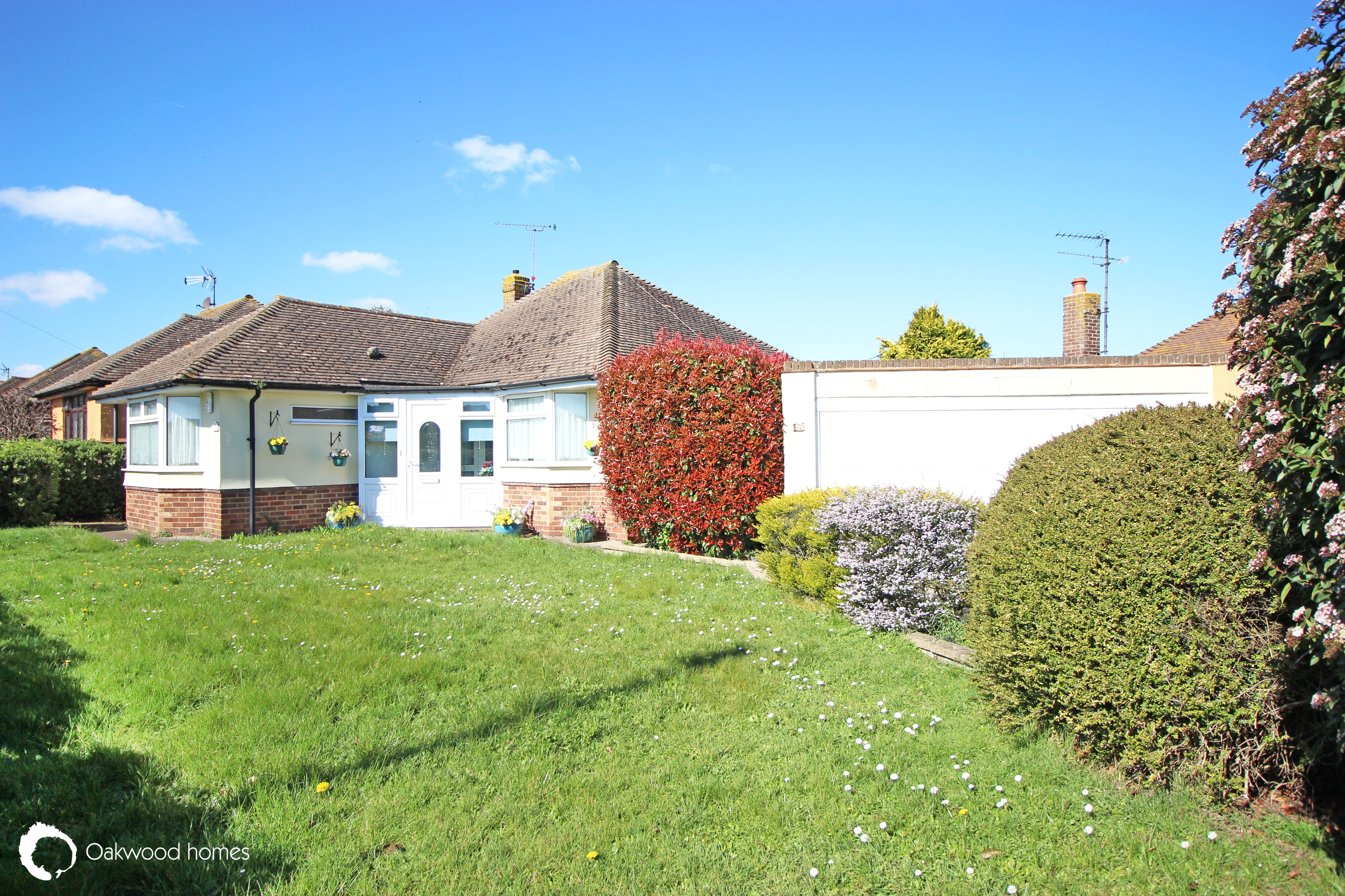 2 bed detached bungalow for sale in Canterbury Road, Birchington - Property Image 1