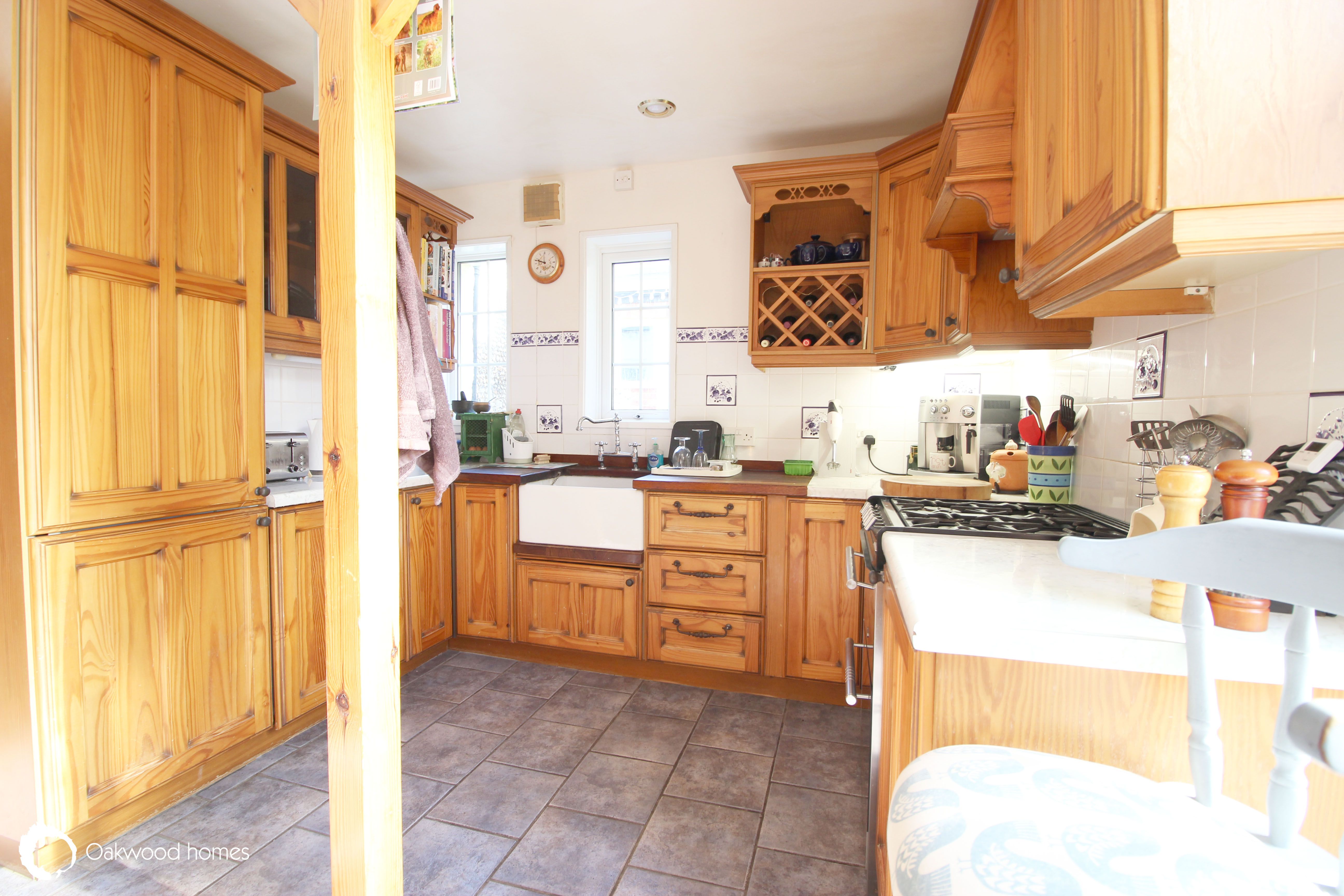 4 bed semi-detached house for sale in Crow Hill, Broadstairs  - Property Image 5