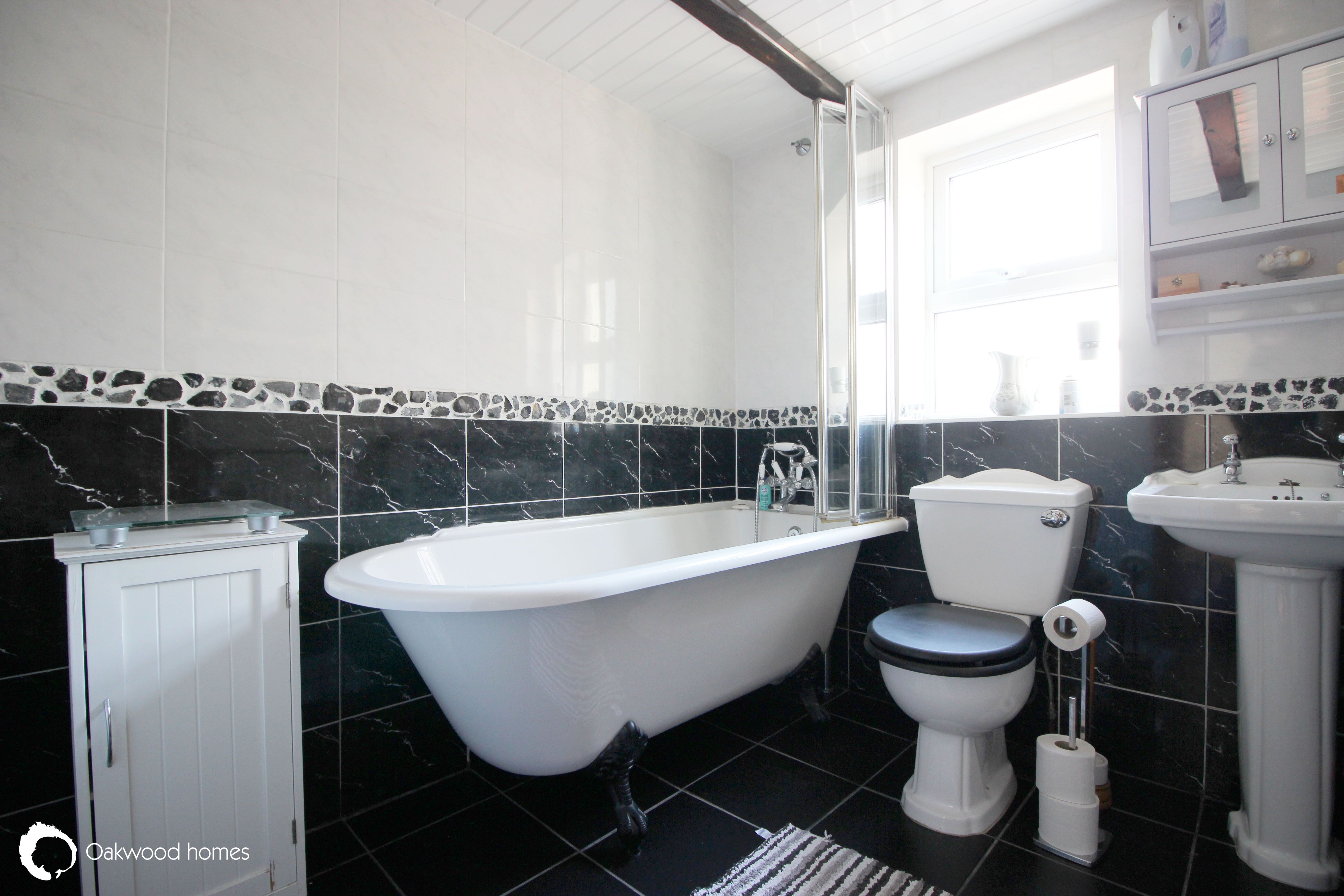4 bed semi-detached house for sale in Crow Hill, Broadstairs  - Property Image 13