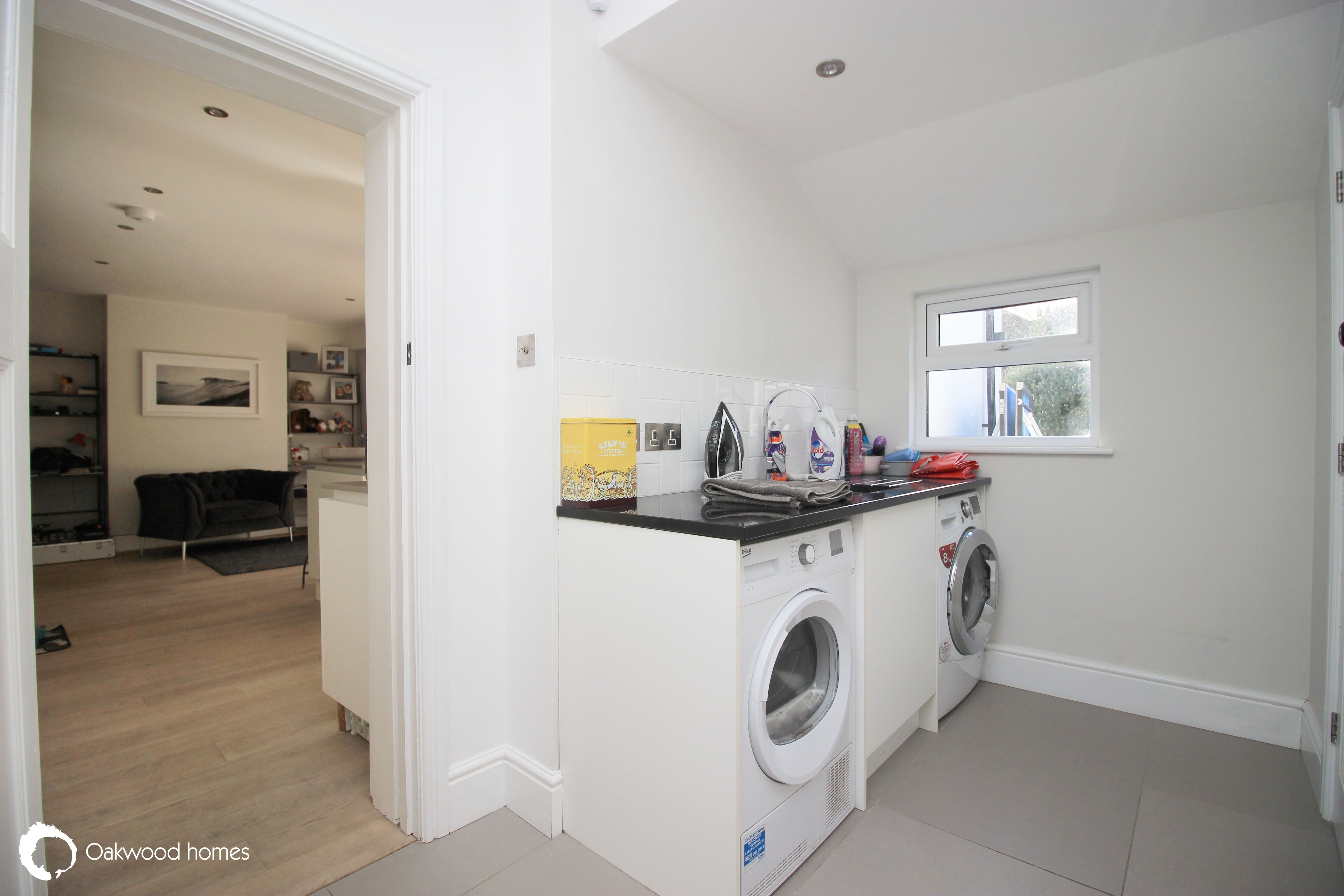 5 bed semi-detached house for sale in Bradstow Way, Broadstairs  - Property Image 7