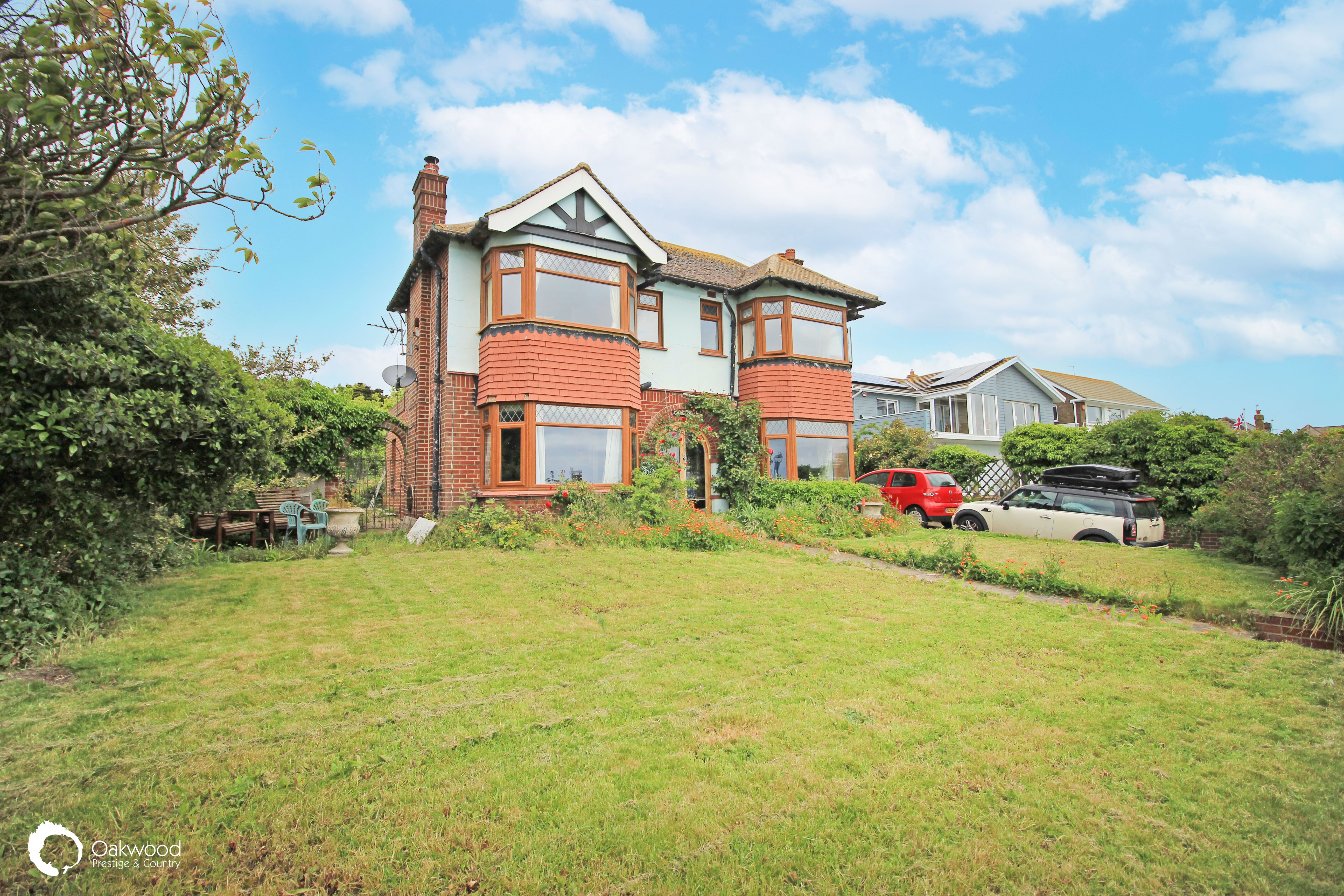 3 bed detached house for sale in Victoria Parade, Ramsgate - Property Image 1