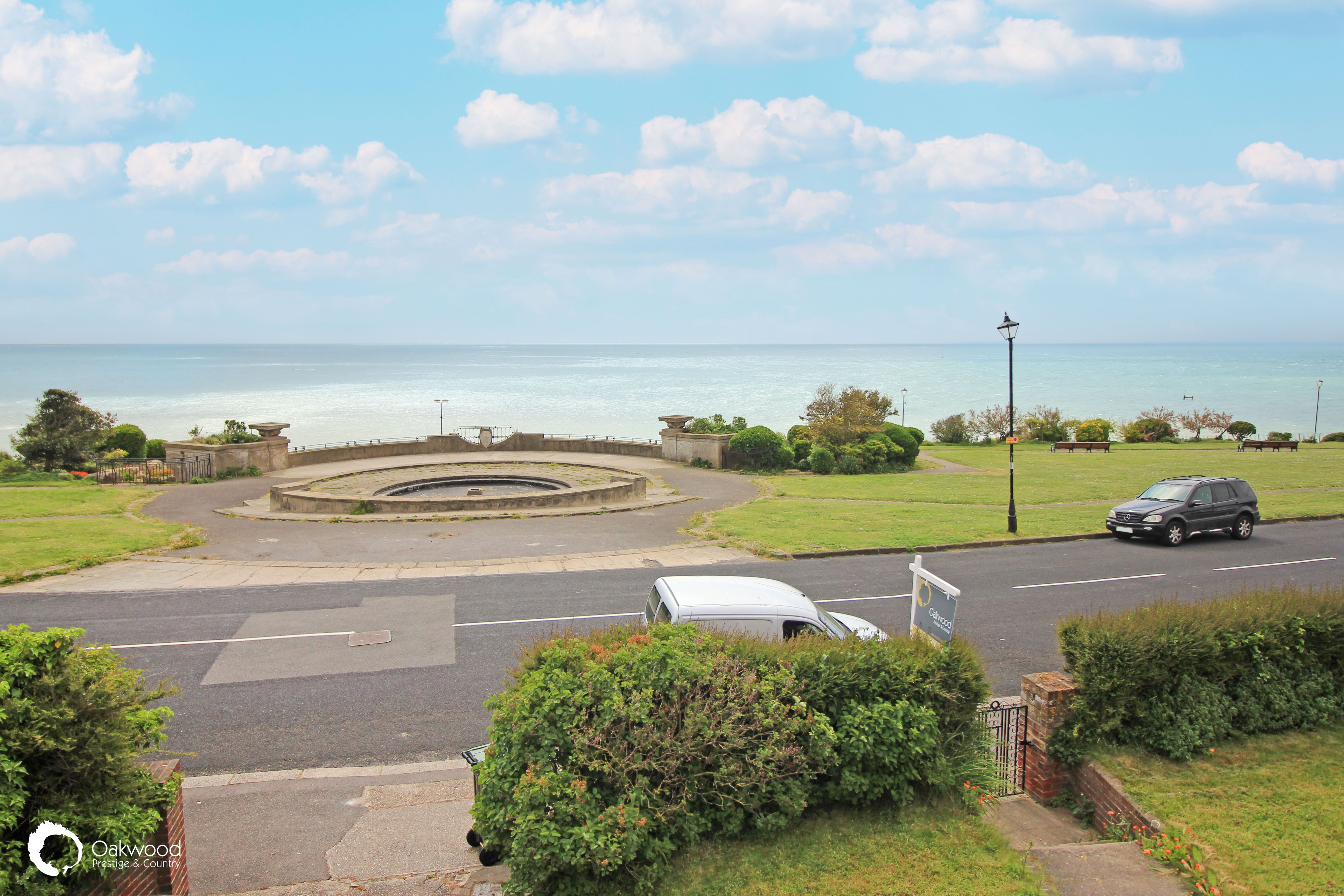 3 bed detached house for sale in Victoria Parade, Ramsgate  - Property Image 2