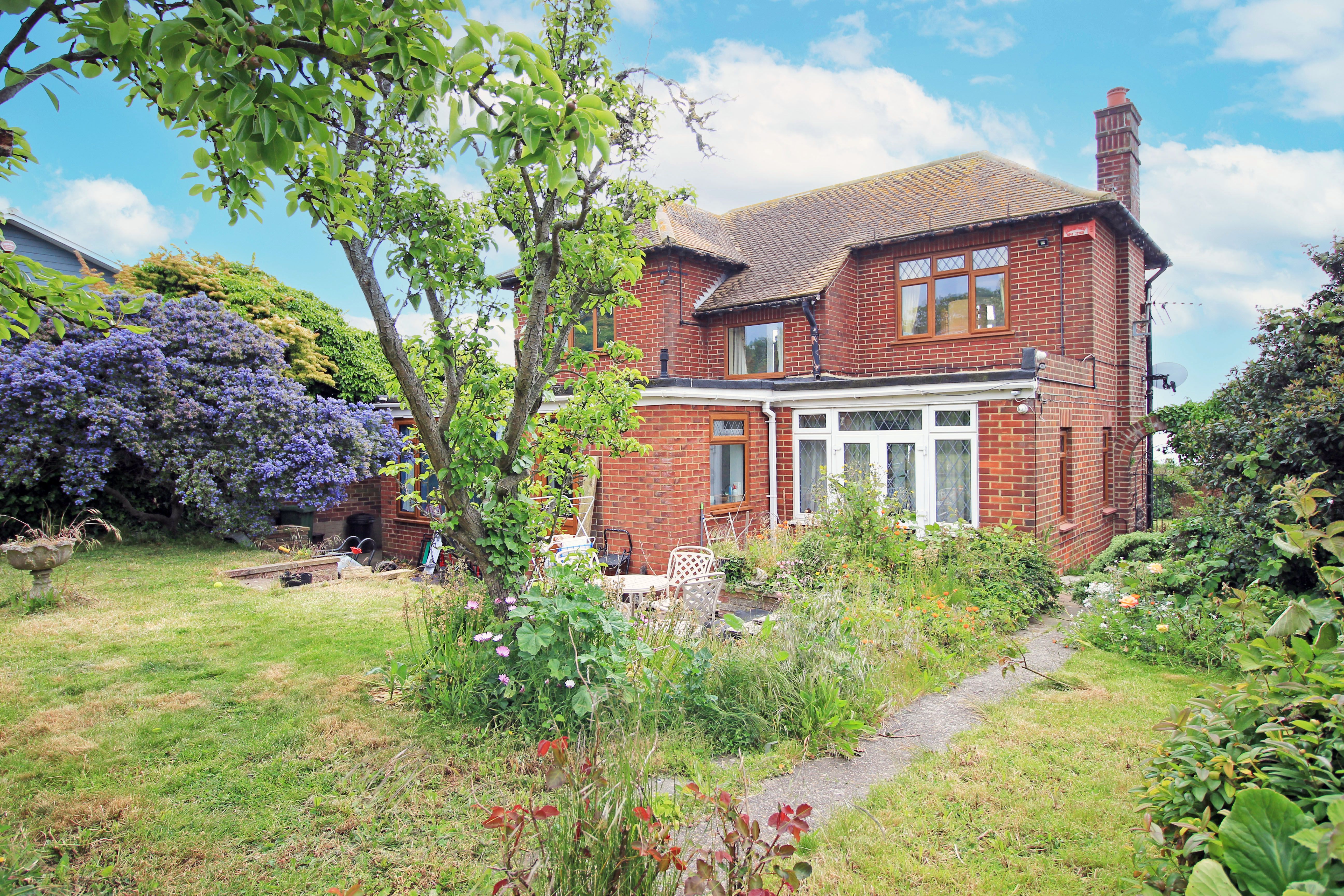 3 bed detached house for sale in Victoria Parade, Ramsgate  - Property Image 11