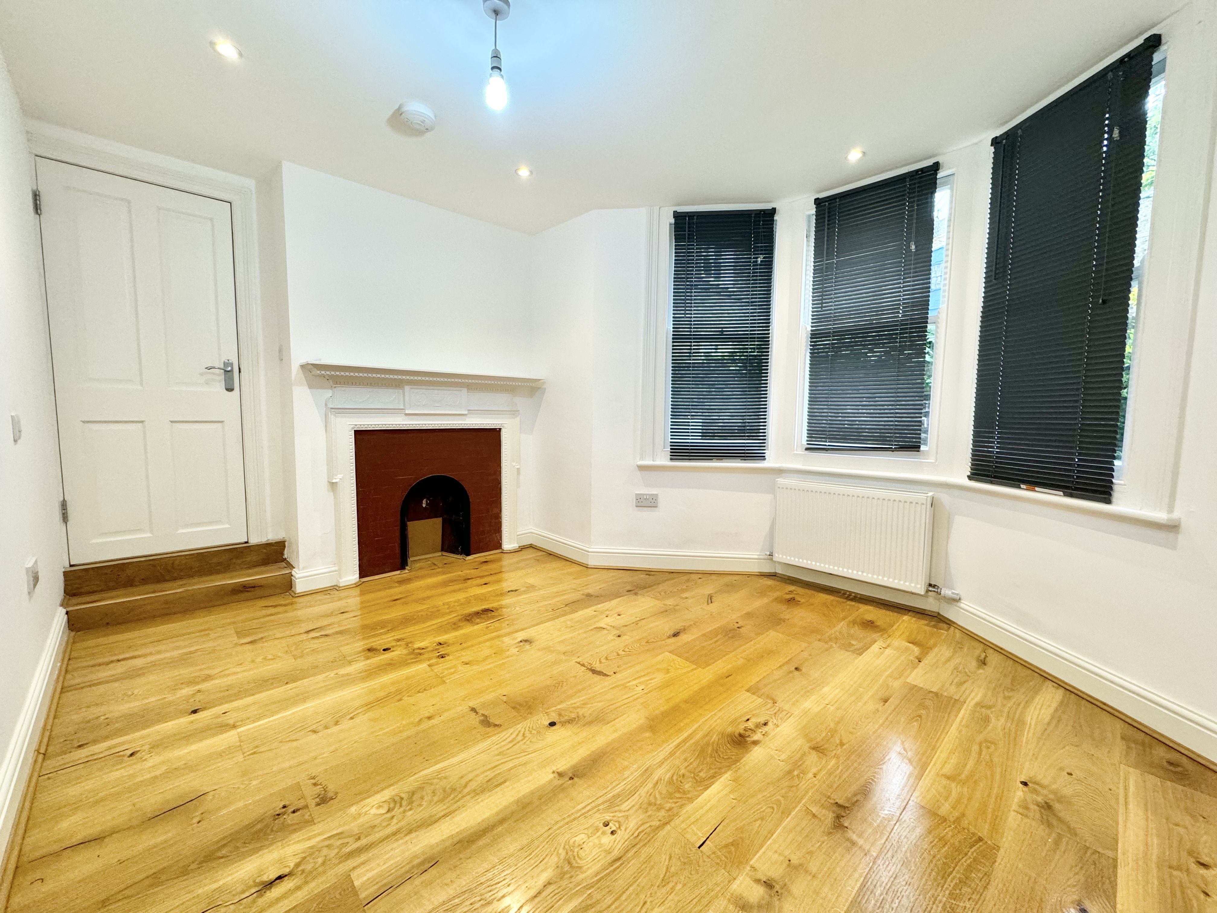 1 bed flat to rent in Nelson Crescent, Ramsgate  - Property Image 8