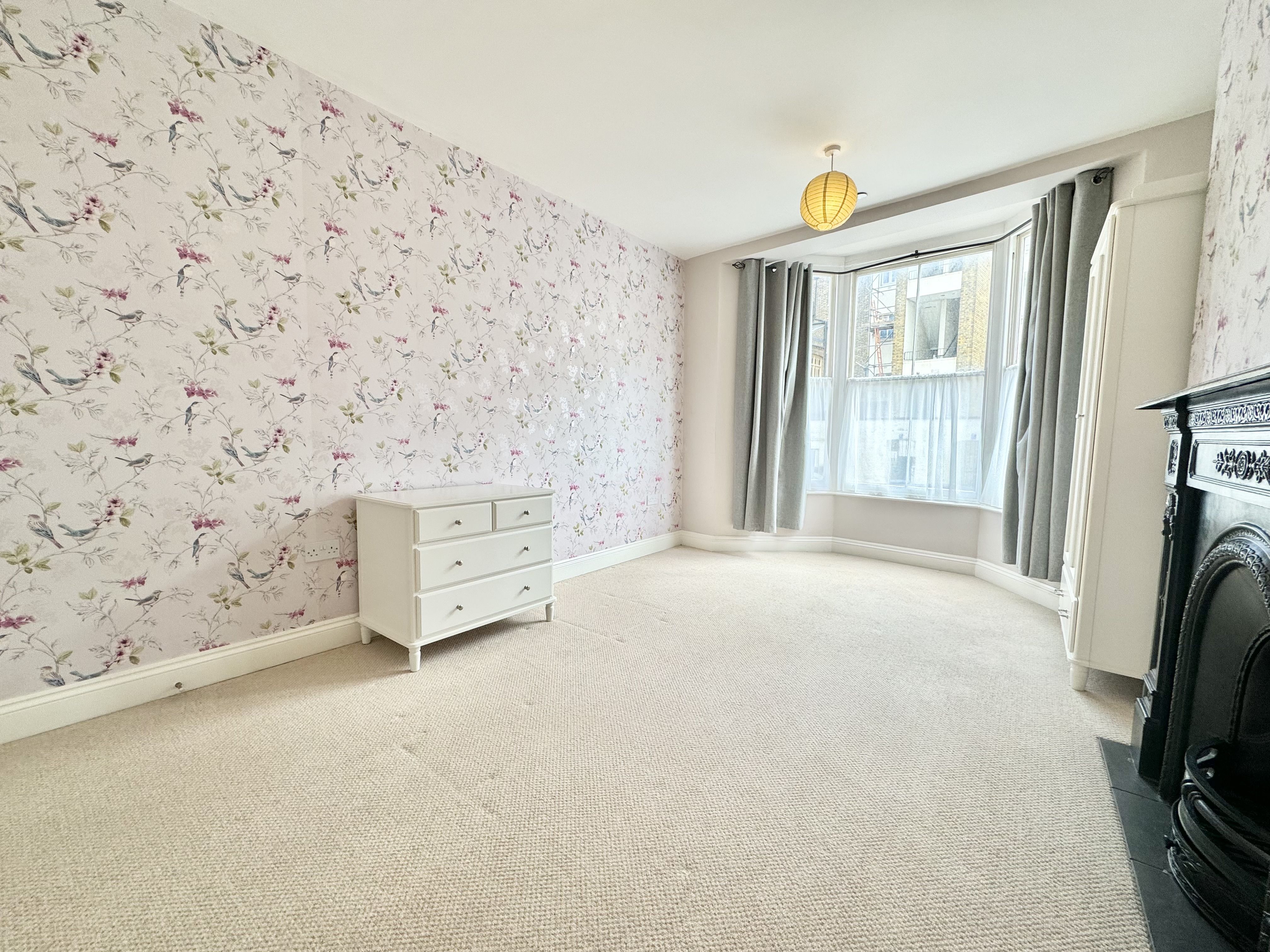 3 bed maisonette to rent in St Augustines Road, Ramsgate  - Property Image 5