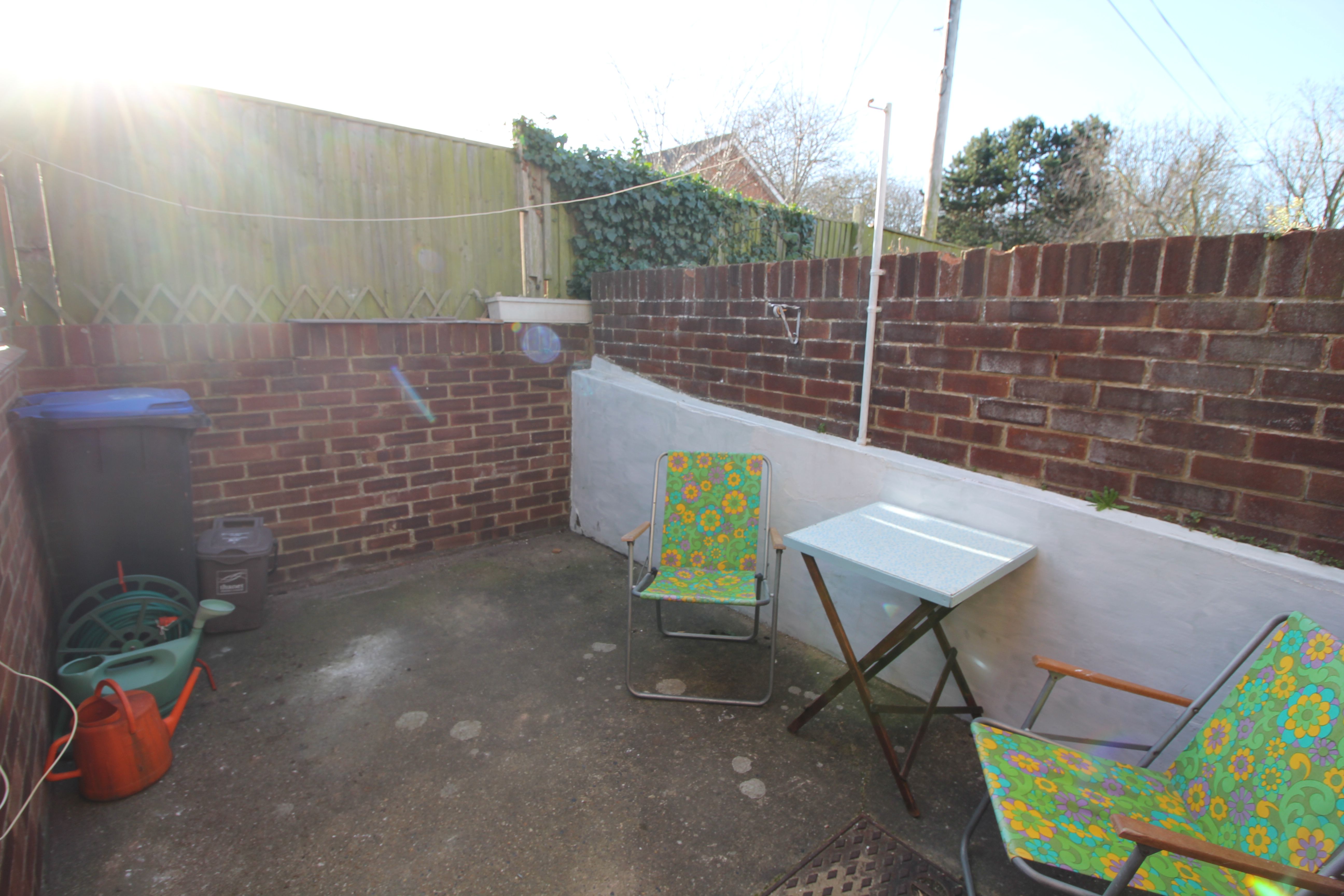 2 bed bungalow to rent in Park Crescent Road, Margate  - Property Image 13