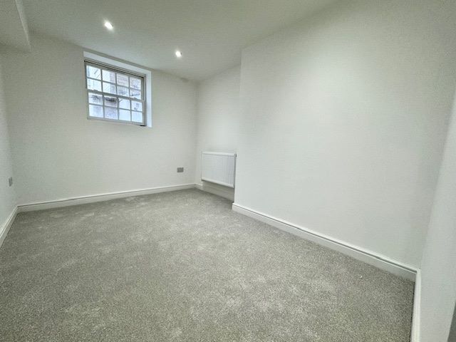 1 bed flat to rent in Mansion Street, Margate  - Property Image 13