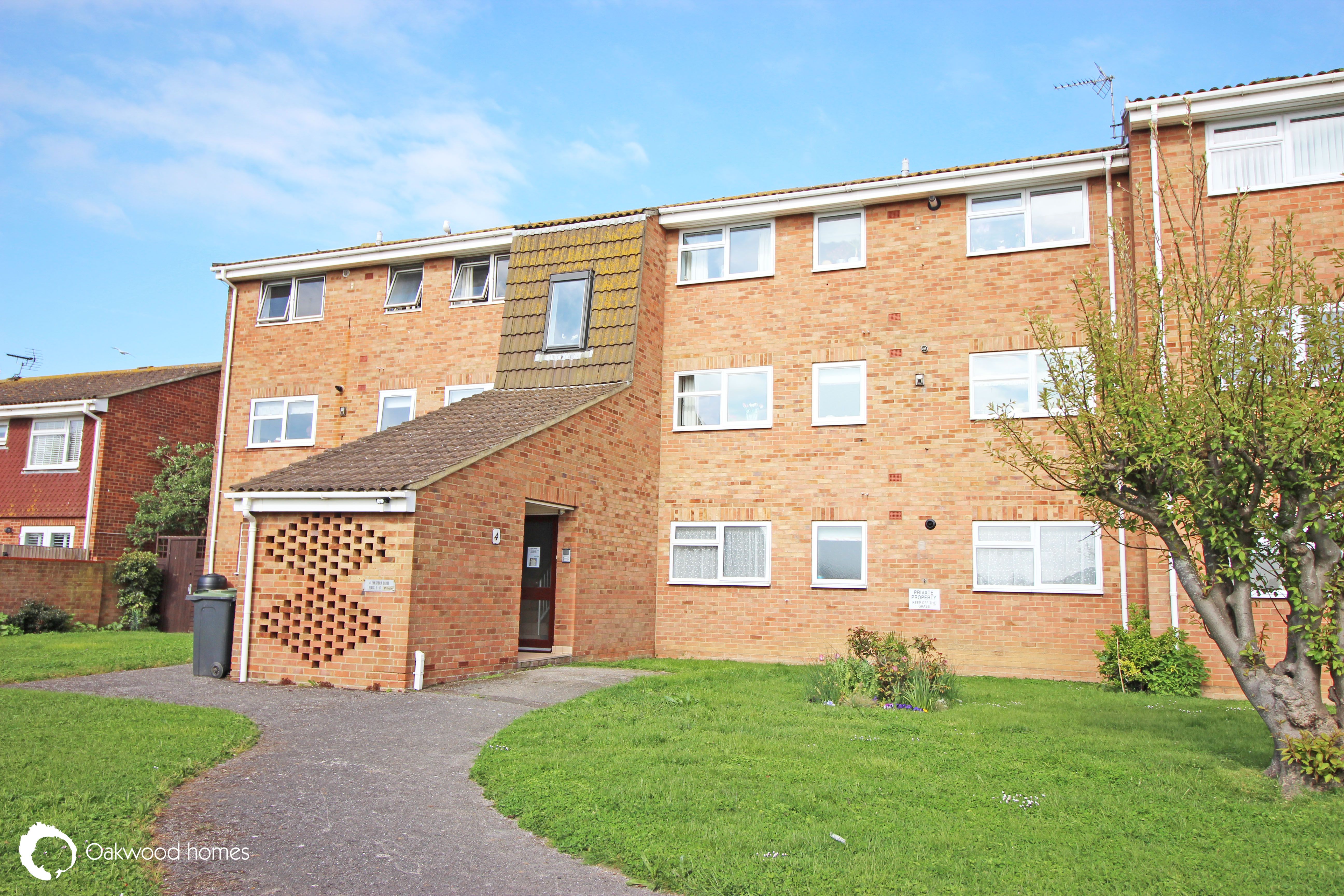 2 bed flat for sale in Eynsford Close, Palm Bay - Property Image 1