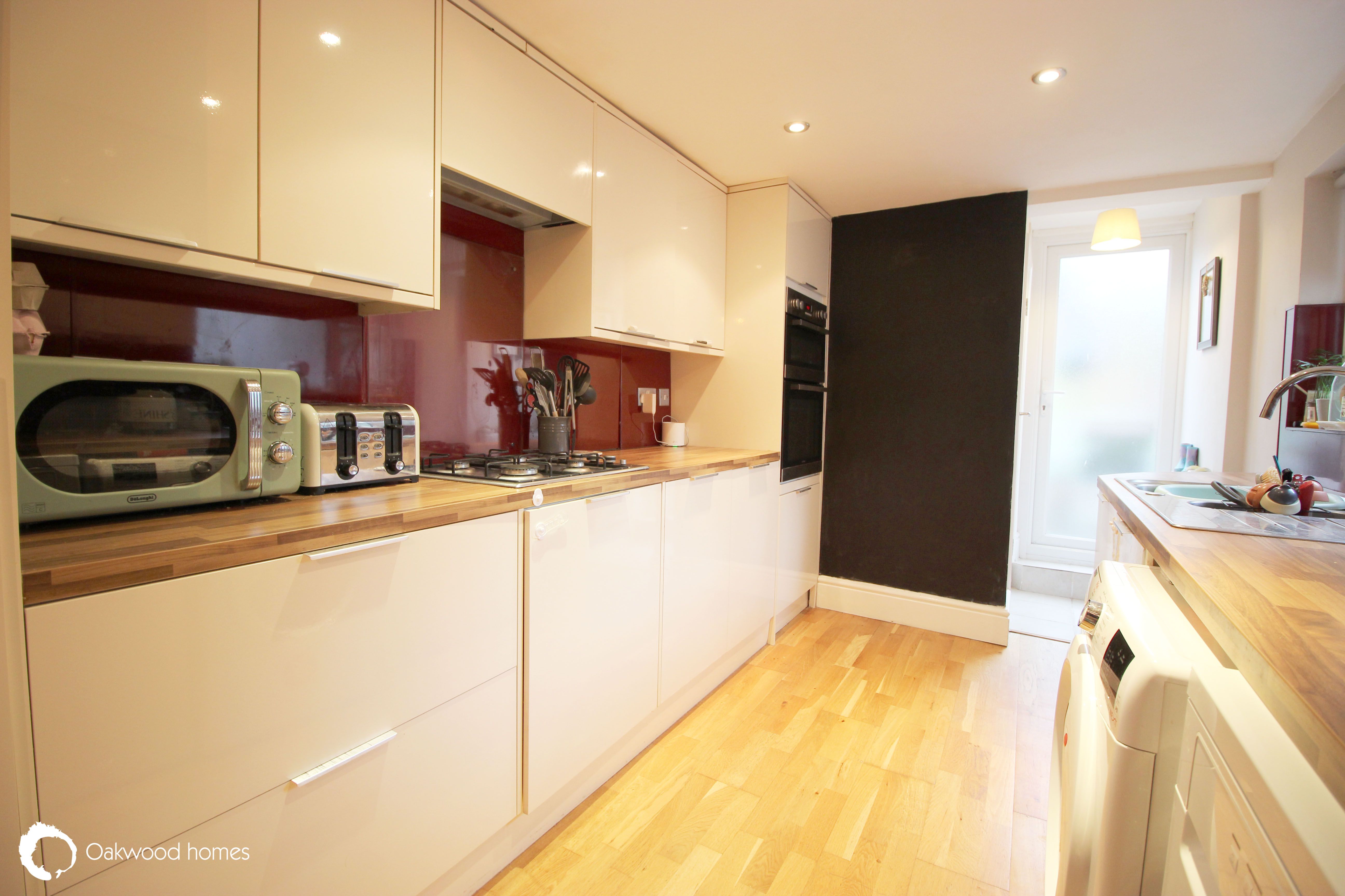 2 bed terraced house for sale in Buckingham Road, Margate  - Property Image 16