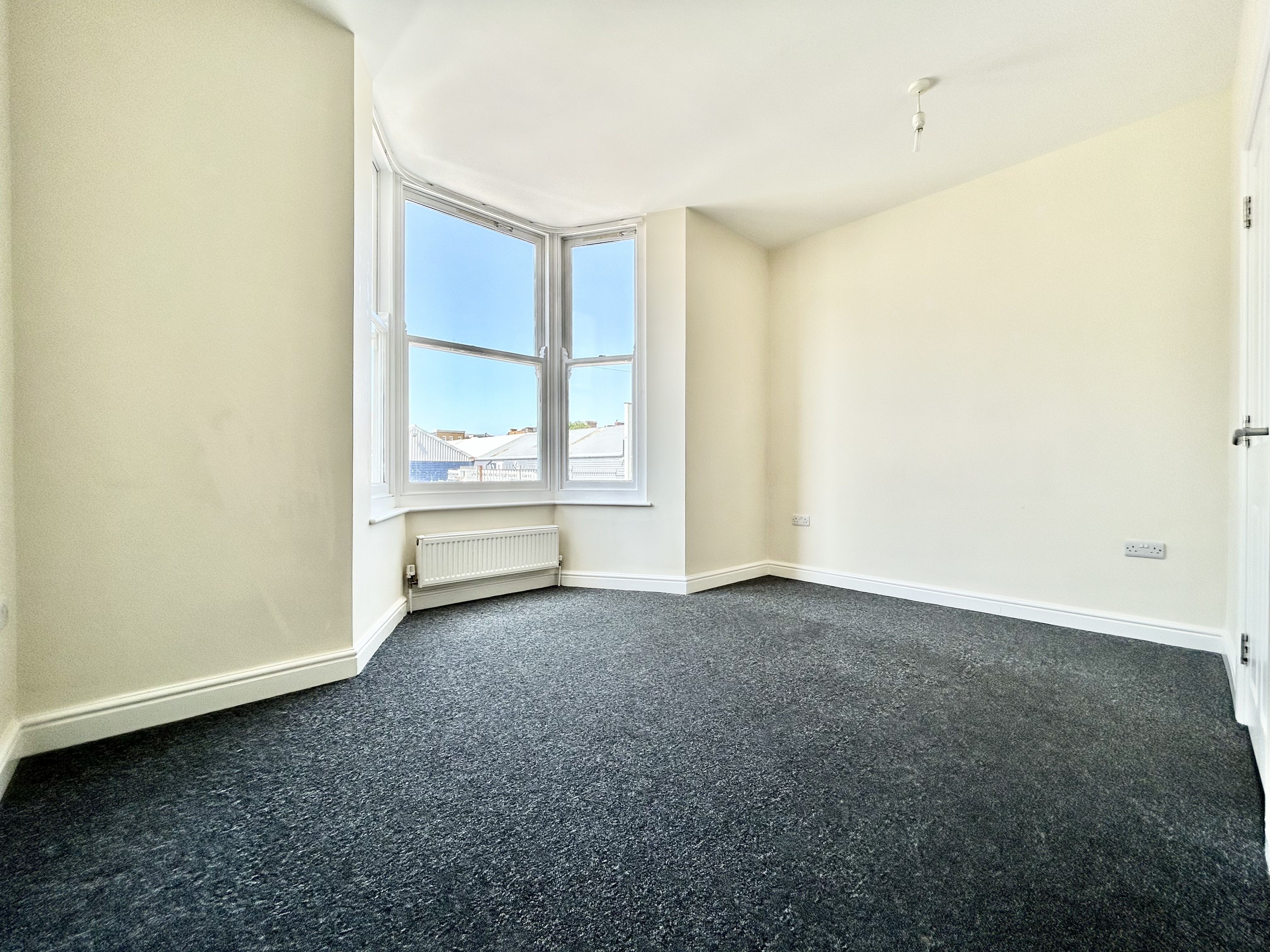 2 bed flat for sale in Barber Court, Margate  - Property Image 2