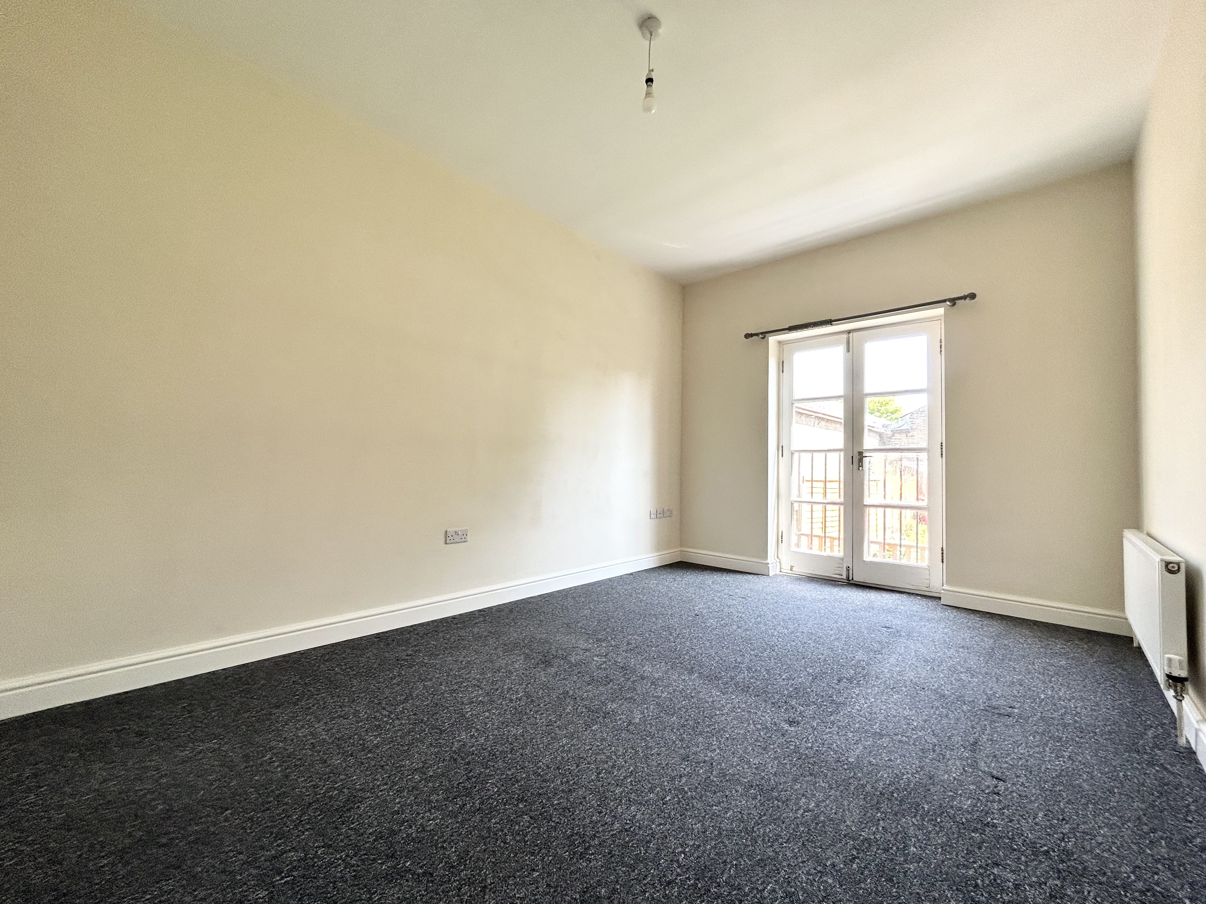 2 bed flat for sale in Barber Court, Margate  - Property Image 6