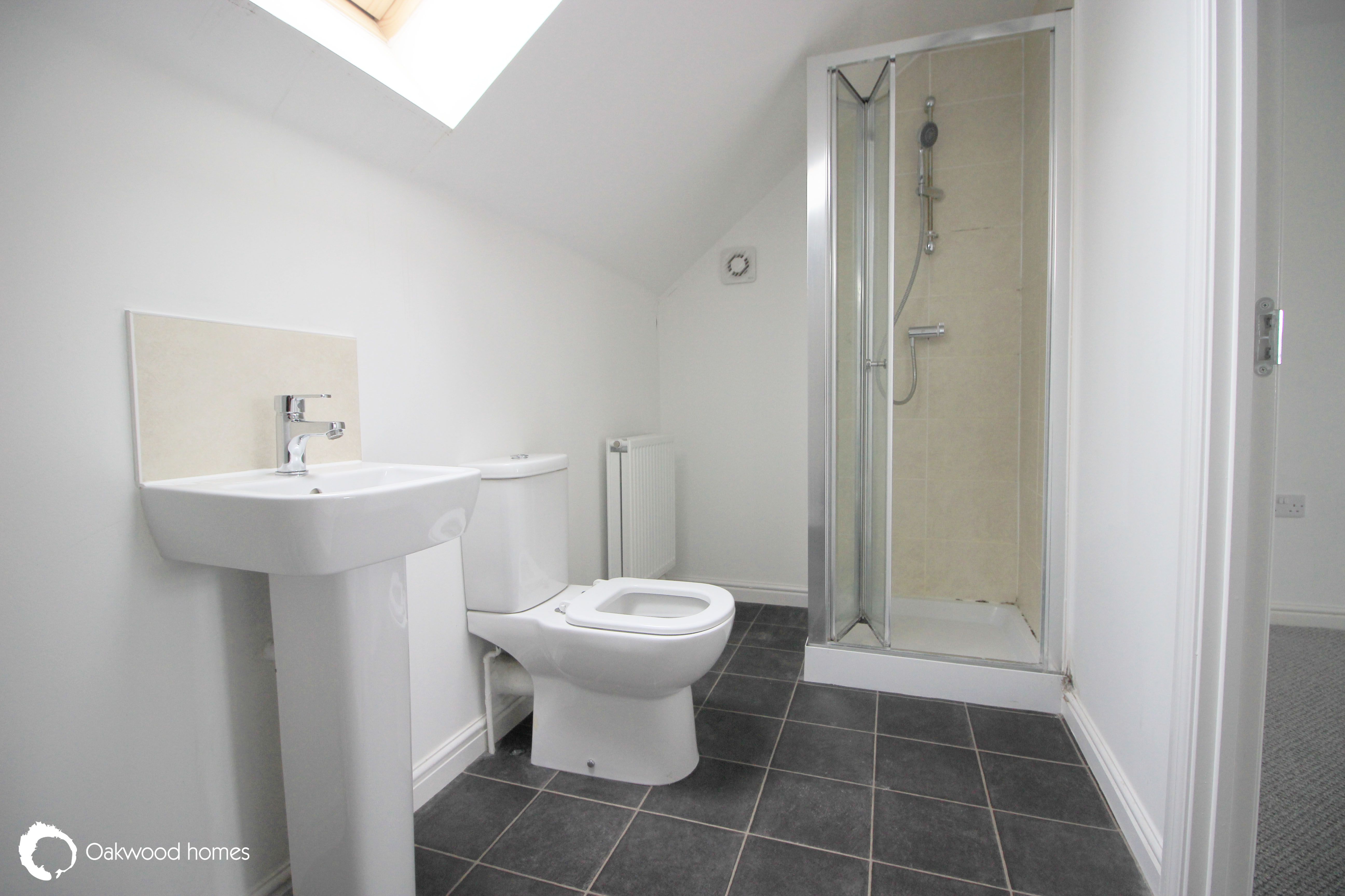 3 bed terraced house for sale in Castle Drive, Margate  - Property Image 11