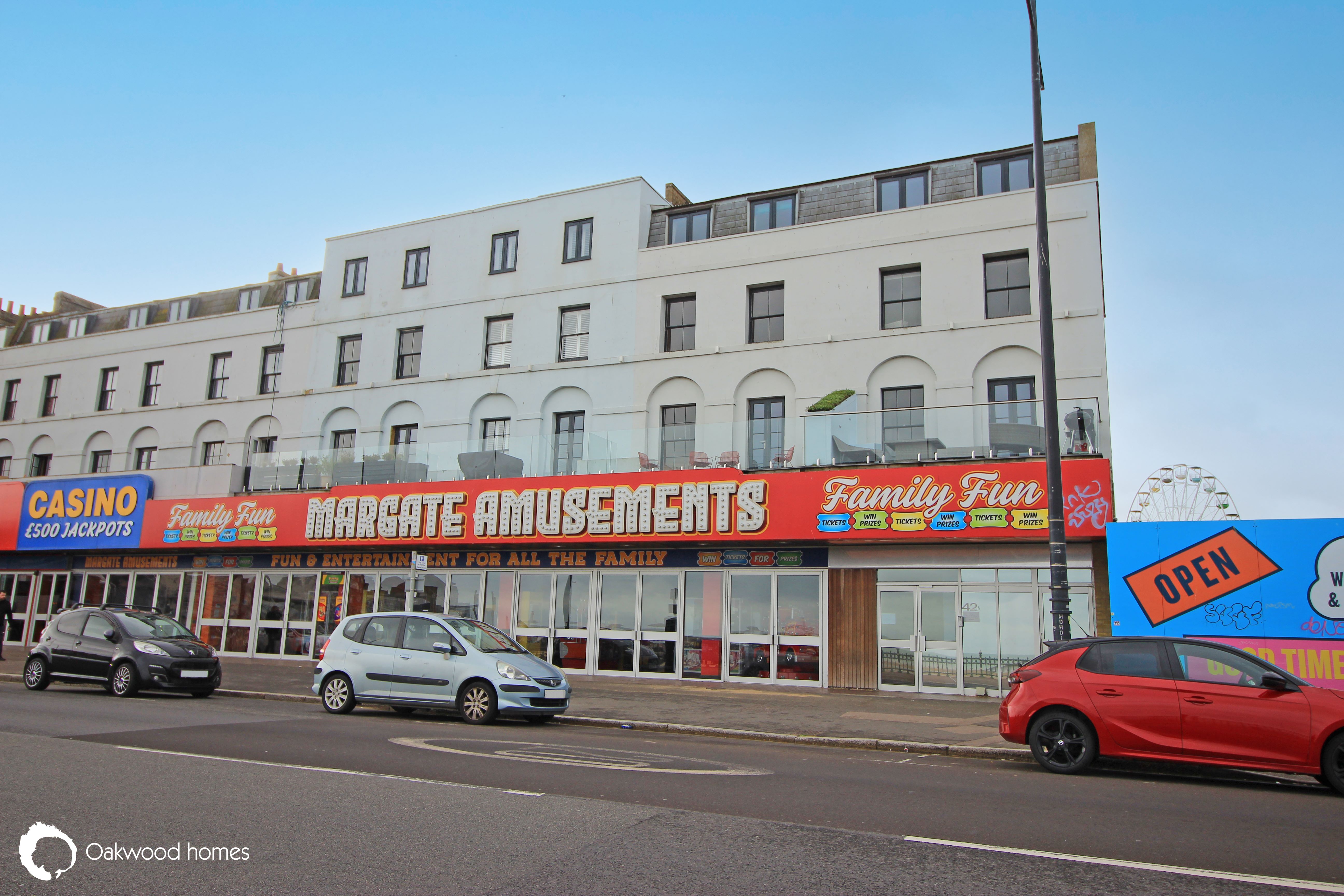 3 bed maisonette for sale in Terrace View, Margate - Property Image 1