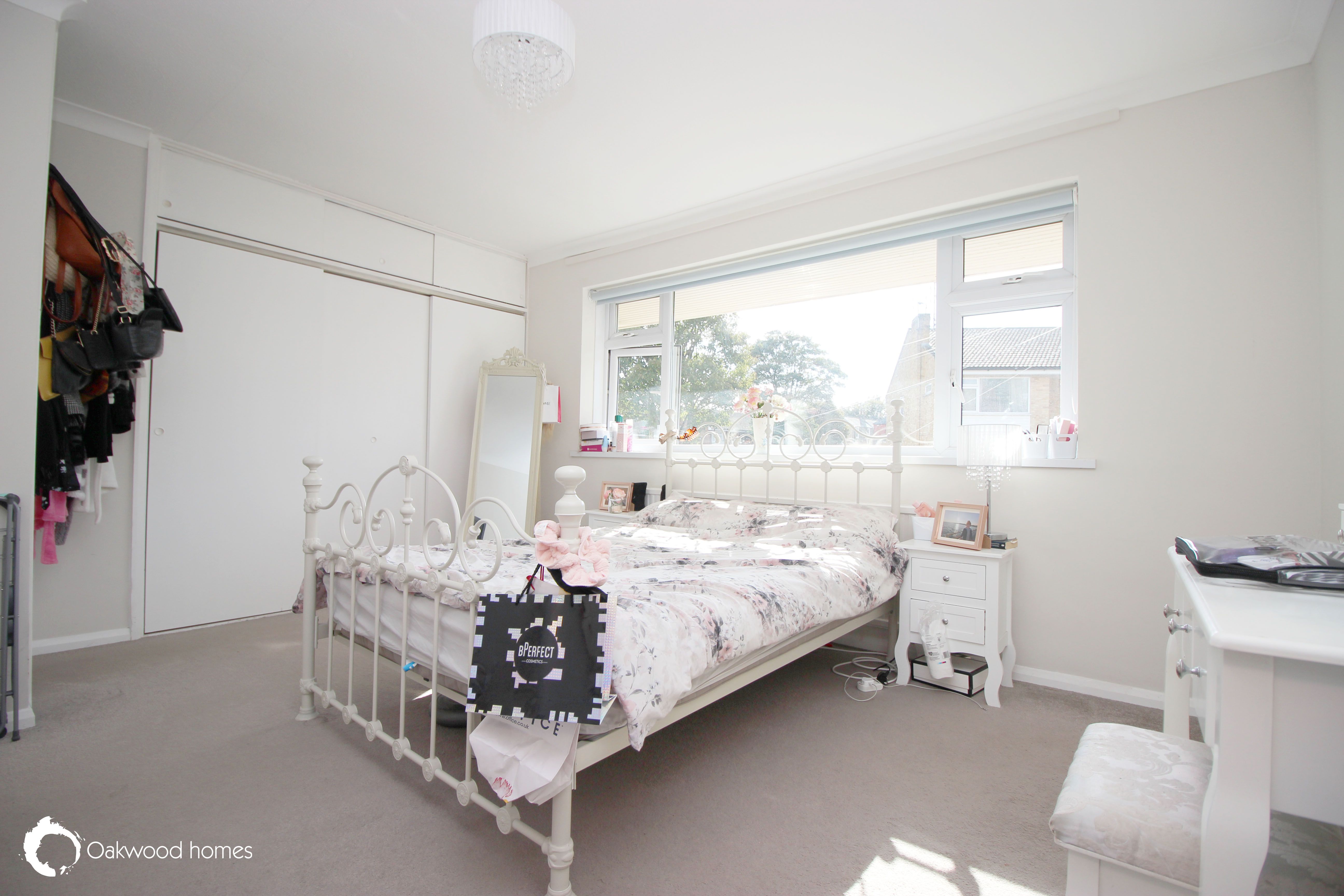 2 bed maisonette for sale in Sundew Grove, Ramsgate  - Property Image 4