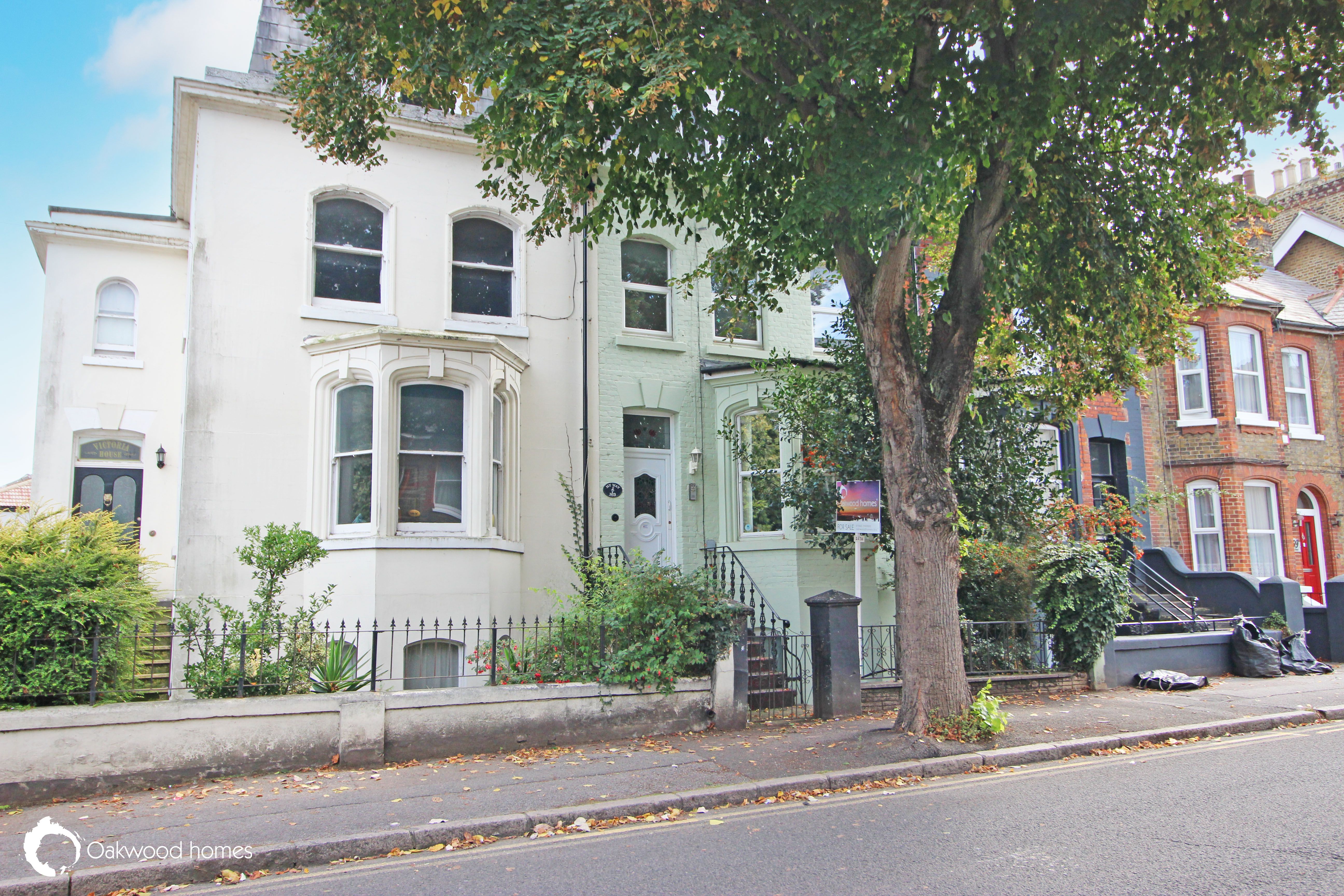 2 bed flat for sale in Grange Road, Ramsgate  - Property Image 1
