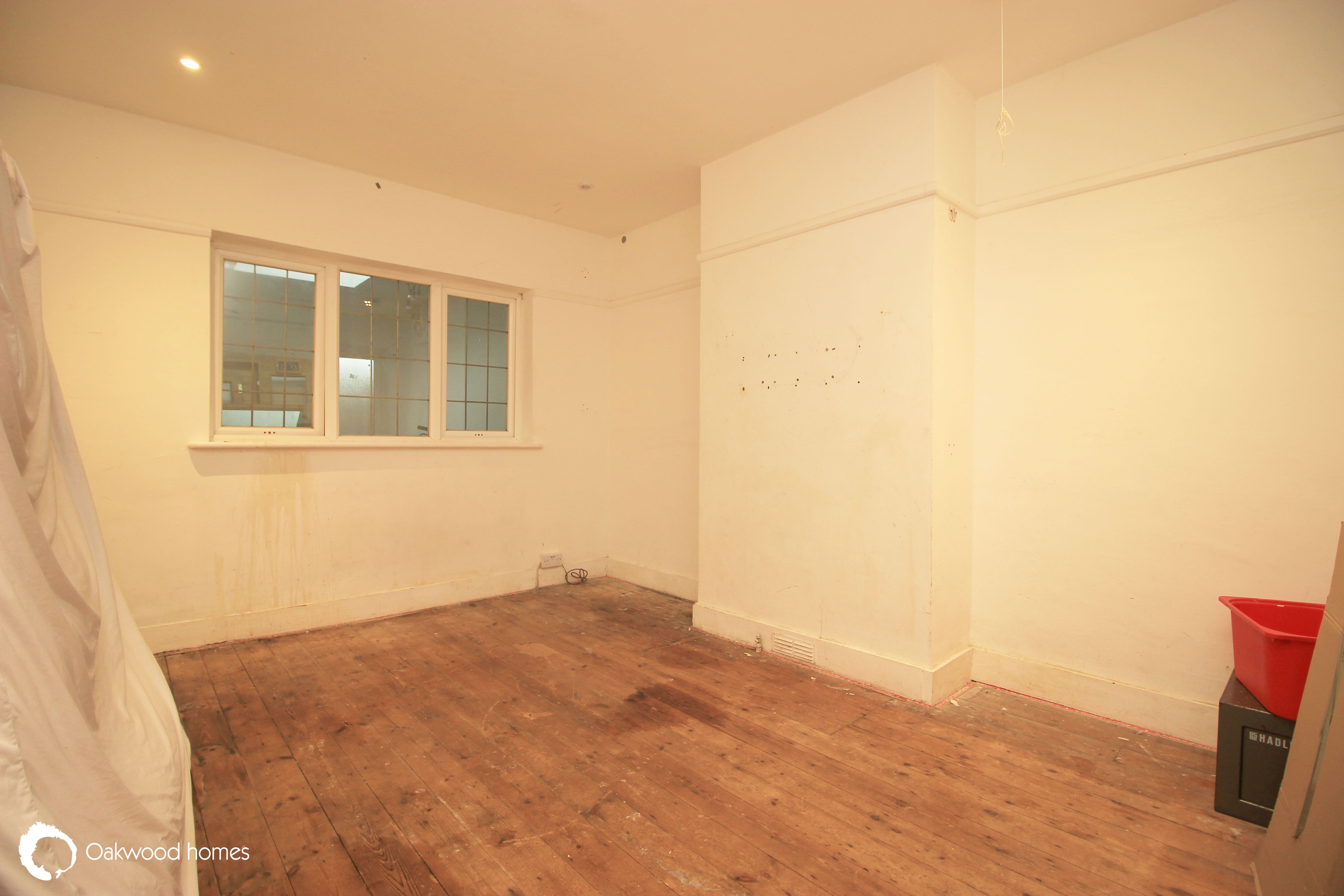 2 bed semi-detached bungalow for sale in Cliffsend Grove, Ramsgate  - Property Image 7