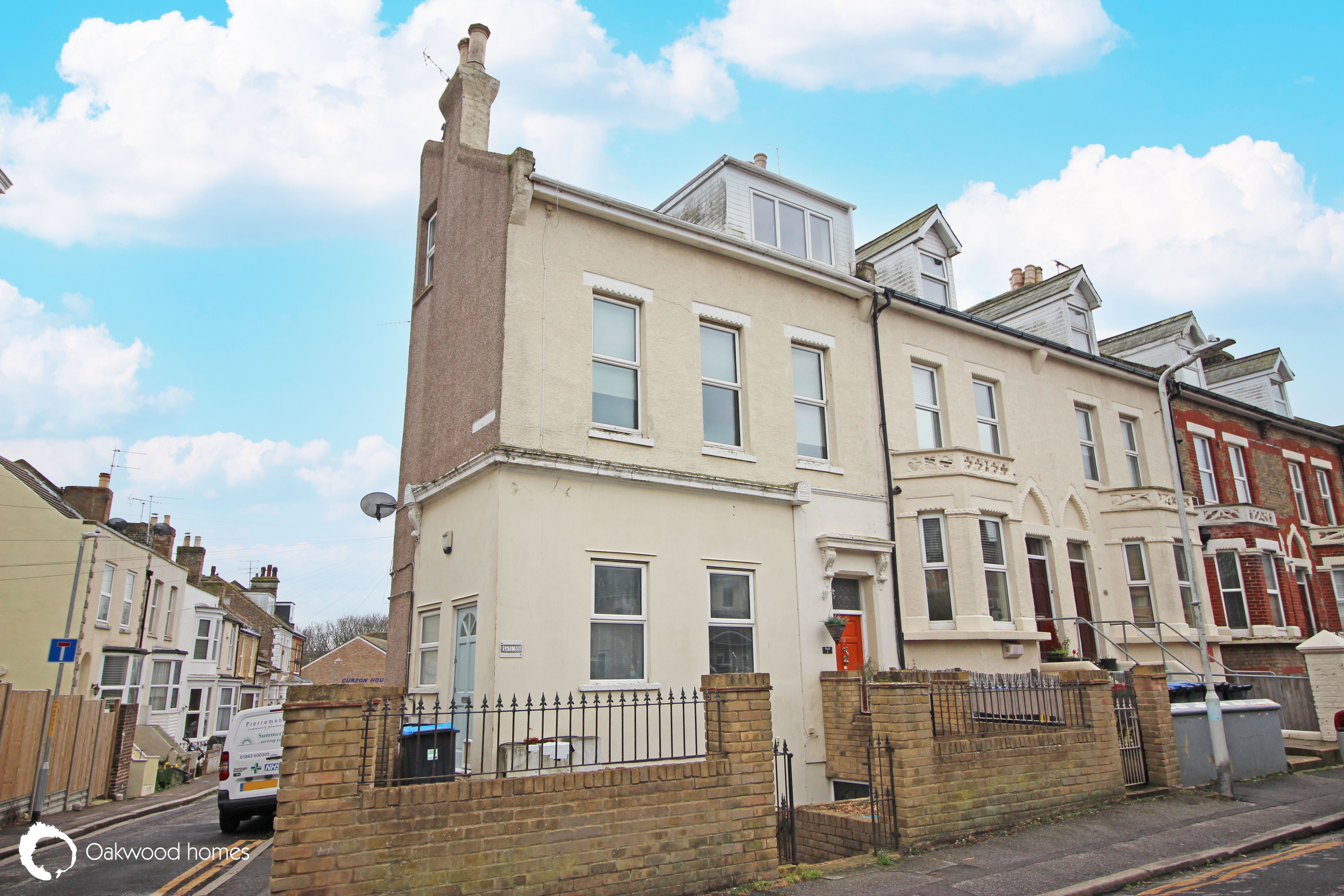 1 bed flat for sale in Richmond Road, Ramsgate - Property Image 1