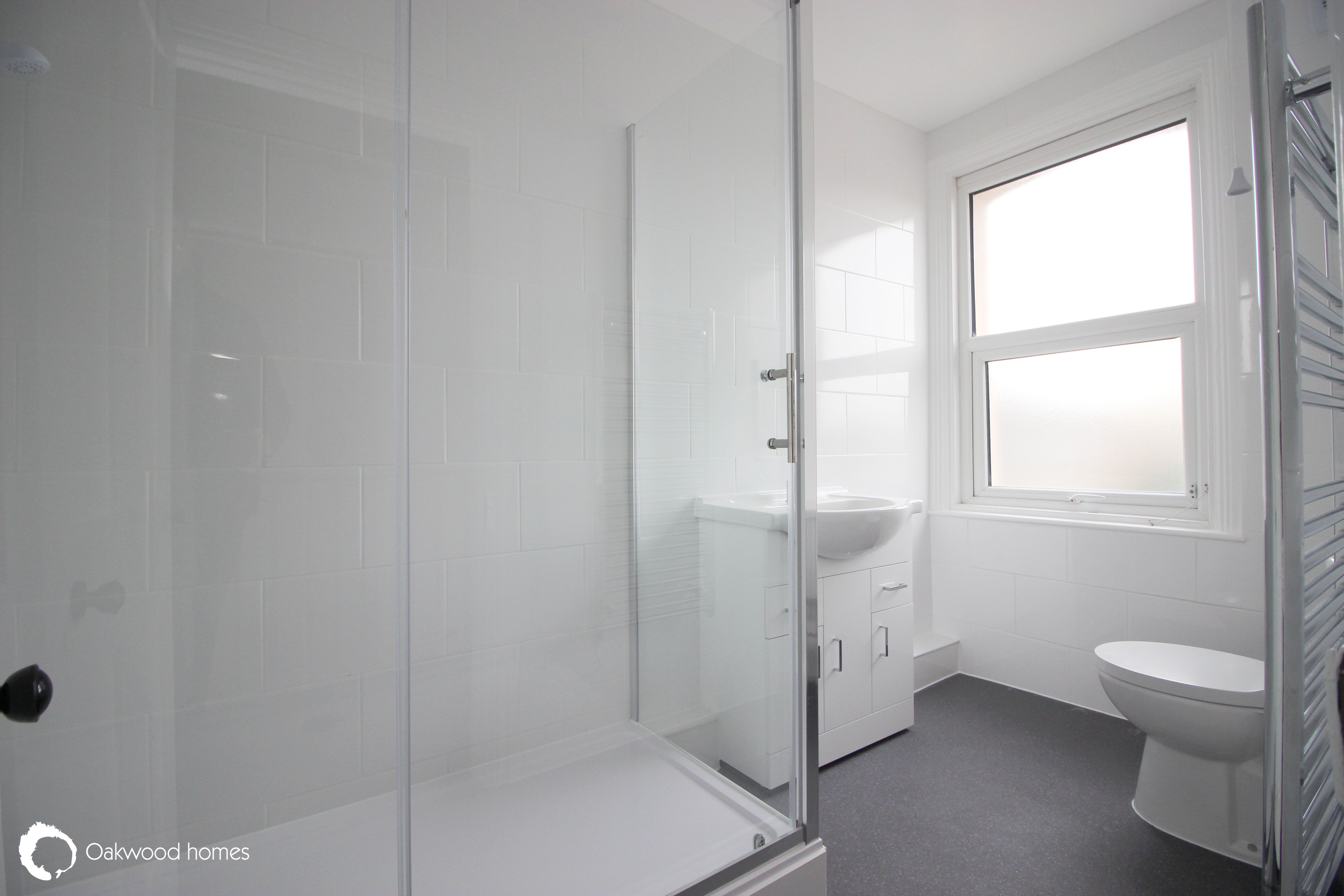 2 bed flat for sale in Grange Road, Ramsgate  - Property Image 6