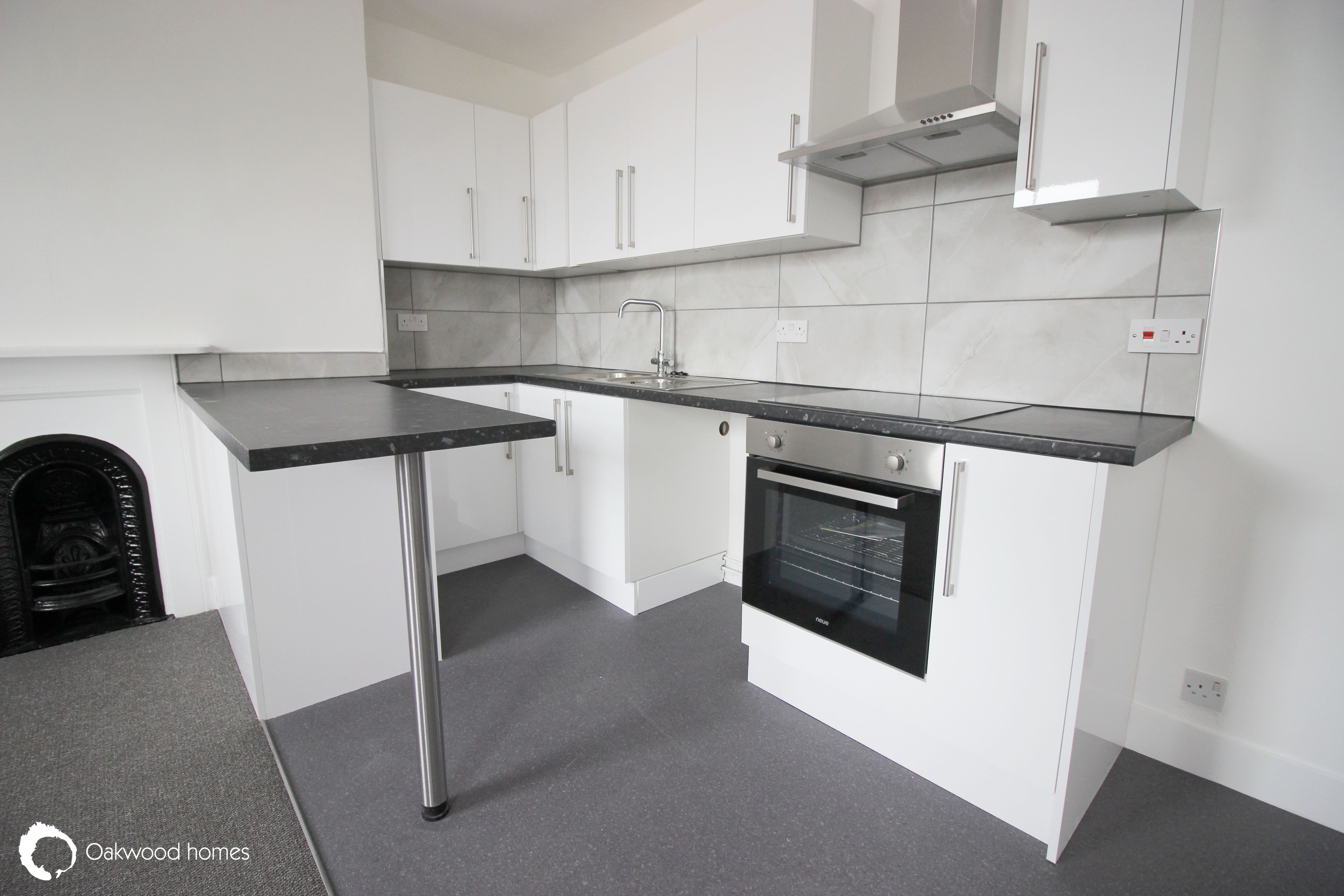2 bed flat for sale in Grange Road, Ramsgate  - Property Image 7