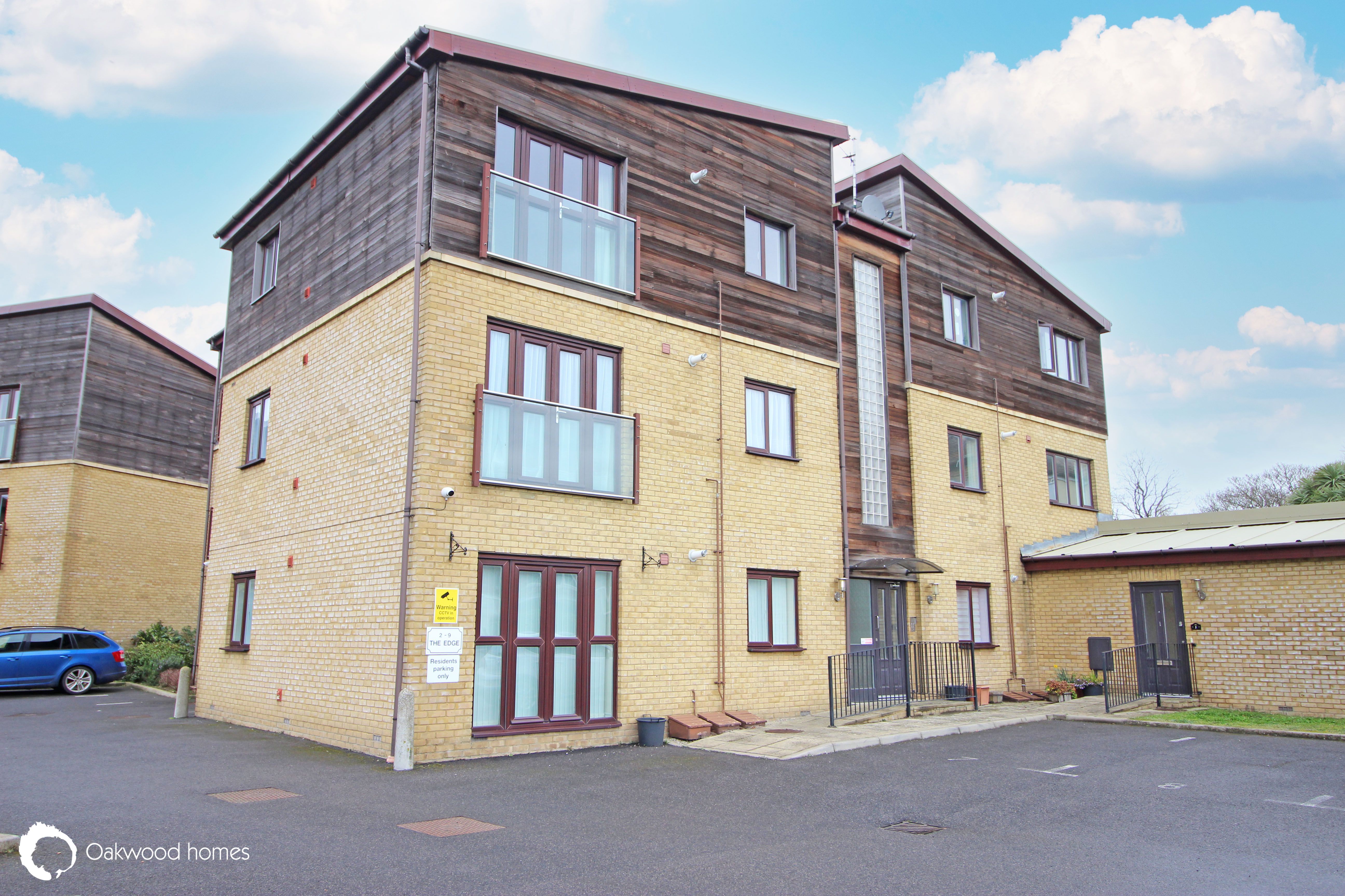 2 bed flat for sale in The Edge, Ramsgate - Property Image 1