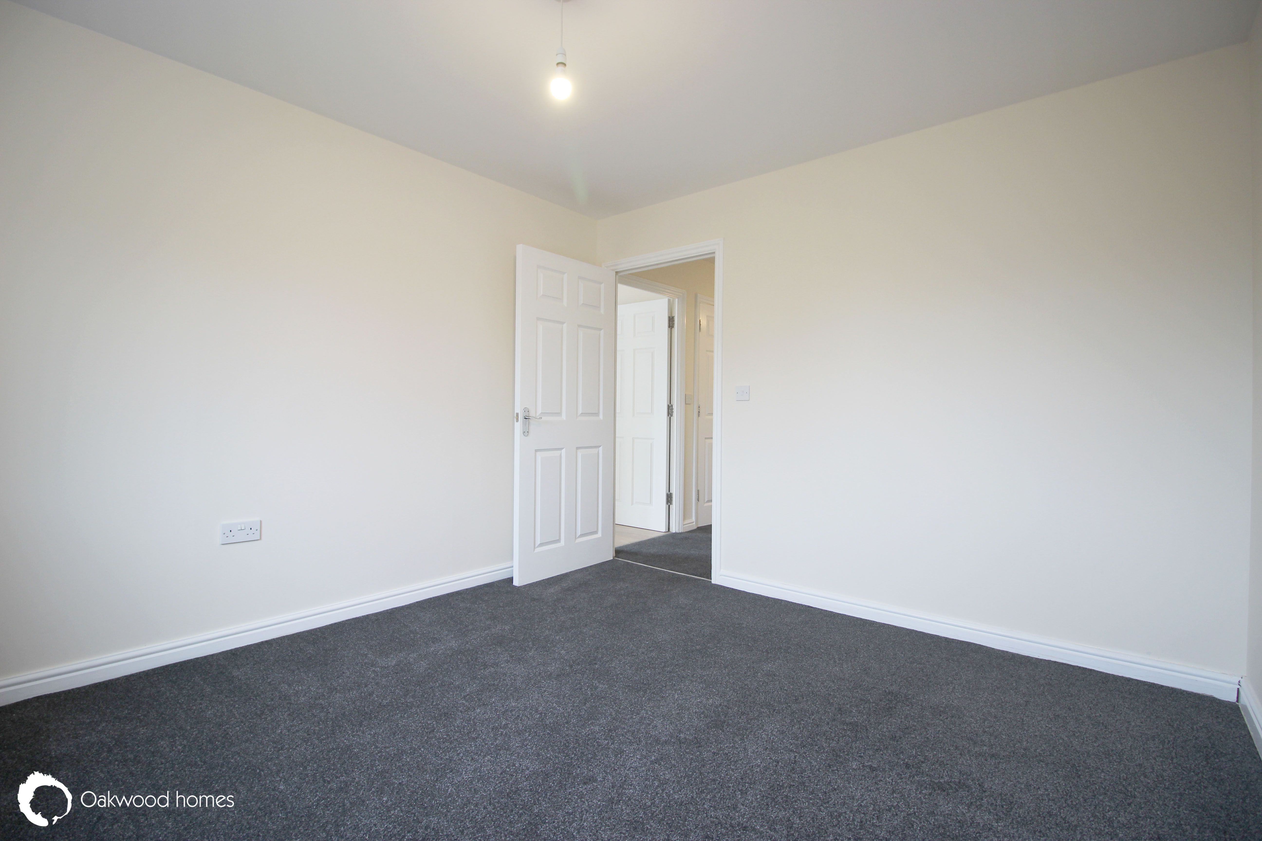 2 bed flat for sale in The Edge, Ramsgate  - Property Image 5