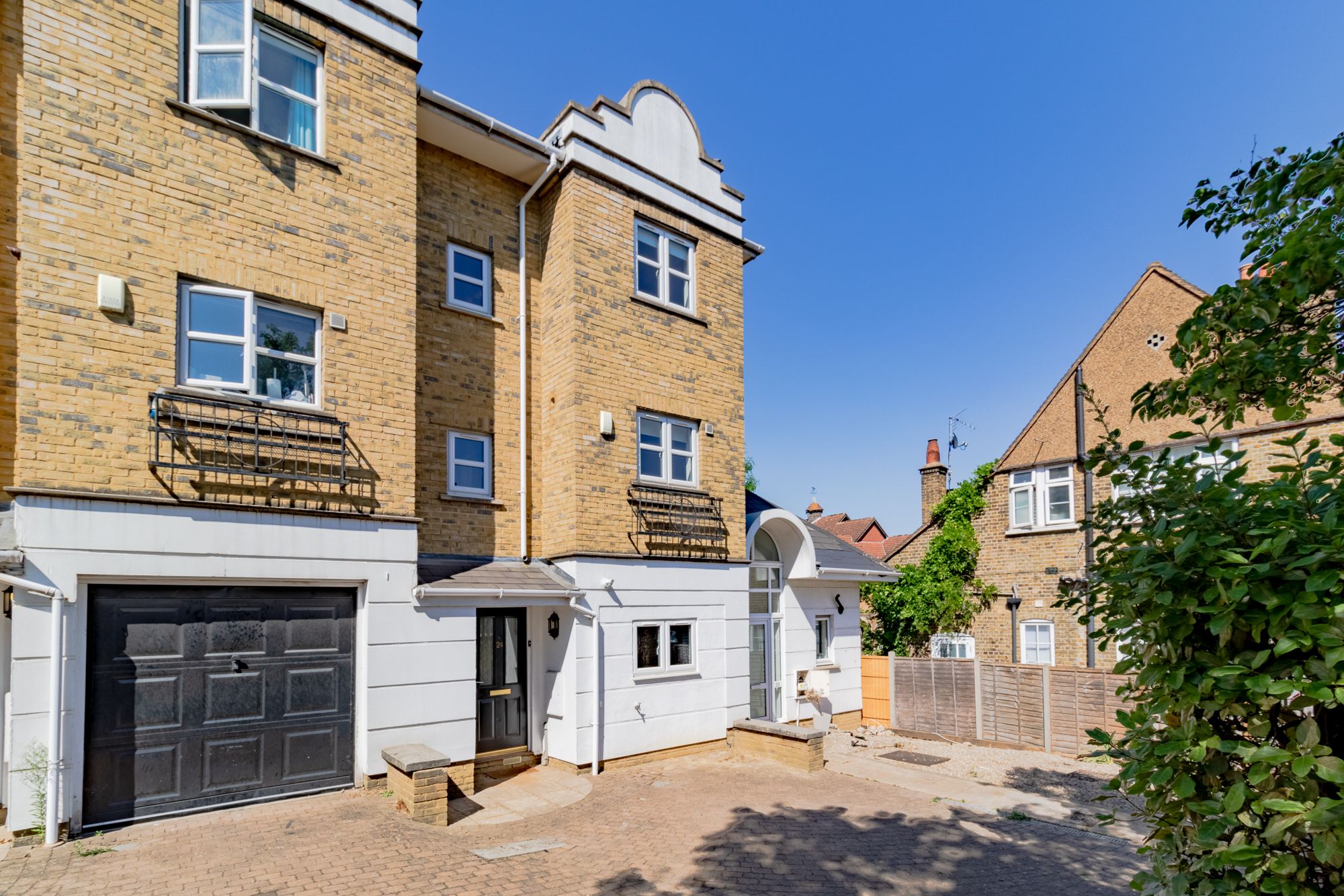 4 bed terraced house to rent in Milton Court, London  - Property Image 20