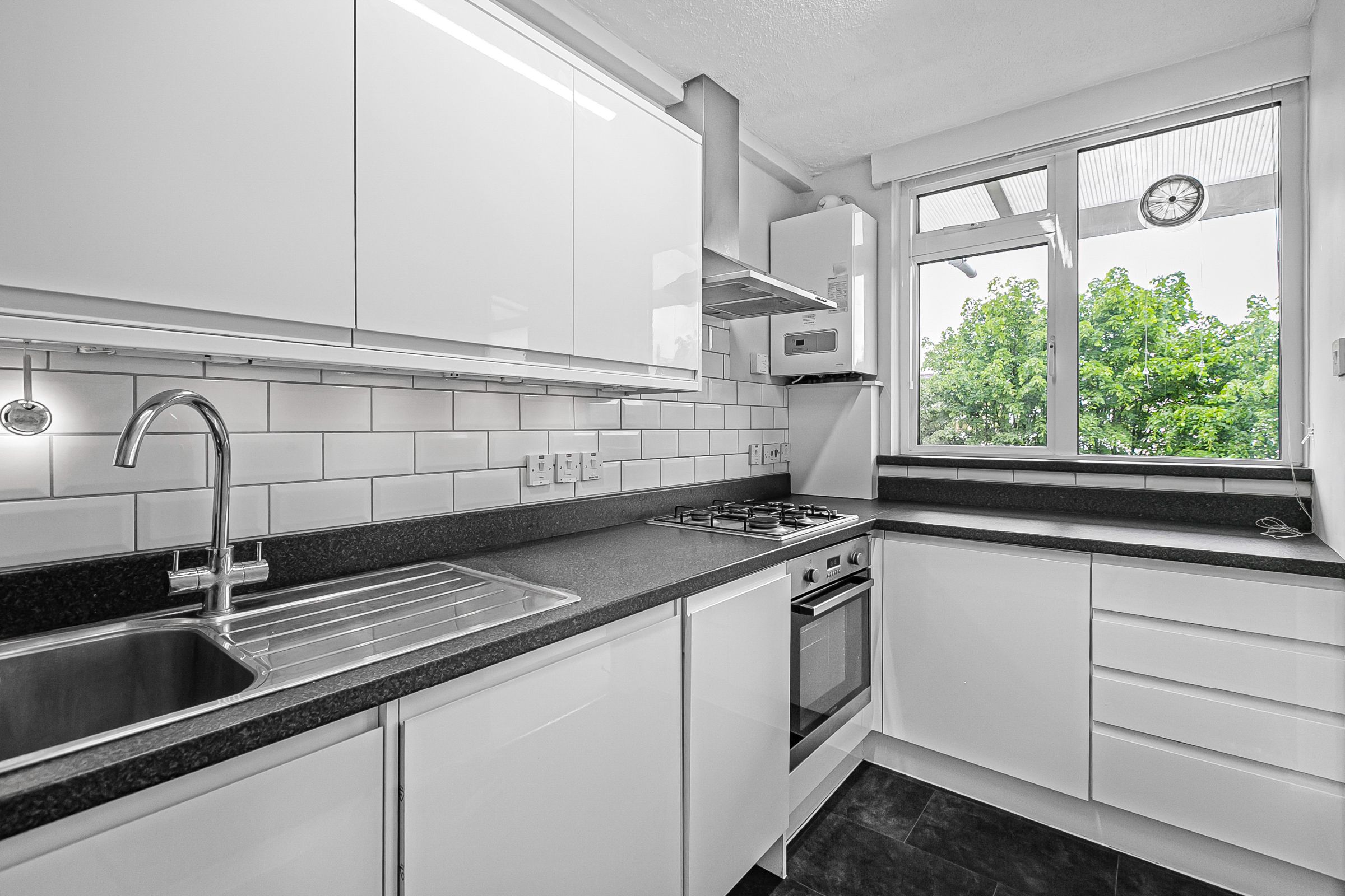 2 bed flat to rent in Putney Hill, London  - Property Image 8