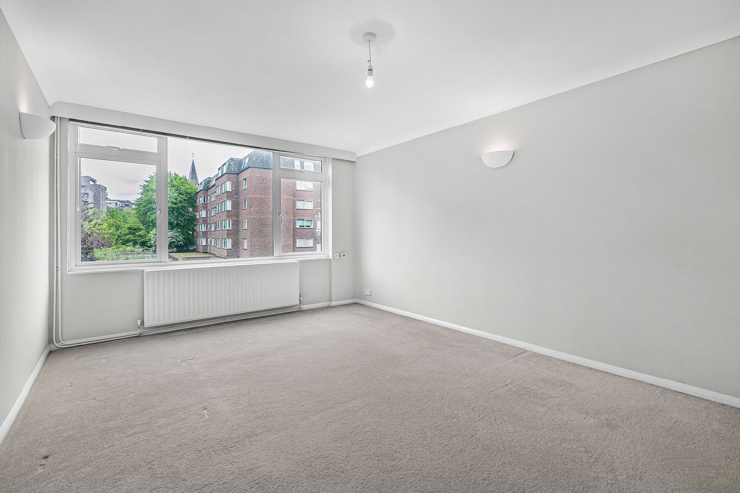 2 bed flat to rent in Putney Hill, London  - Property Image 3