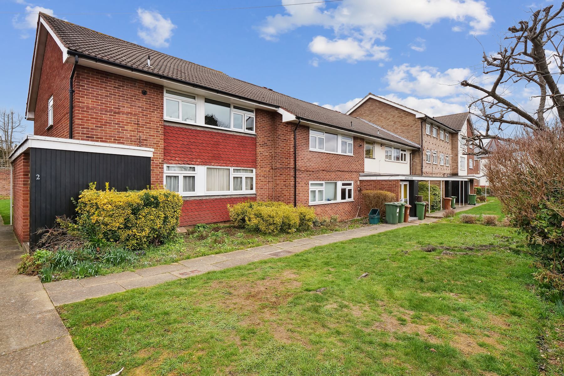 2 bed flat to rent in Stanley Court, Sutton  - Property Image 14