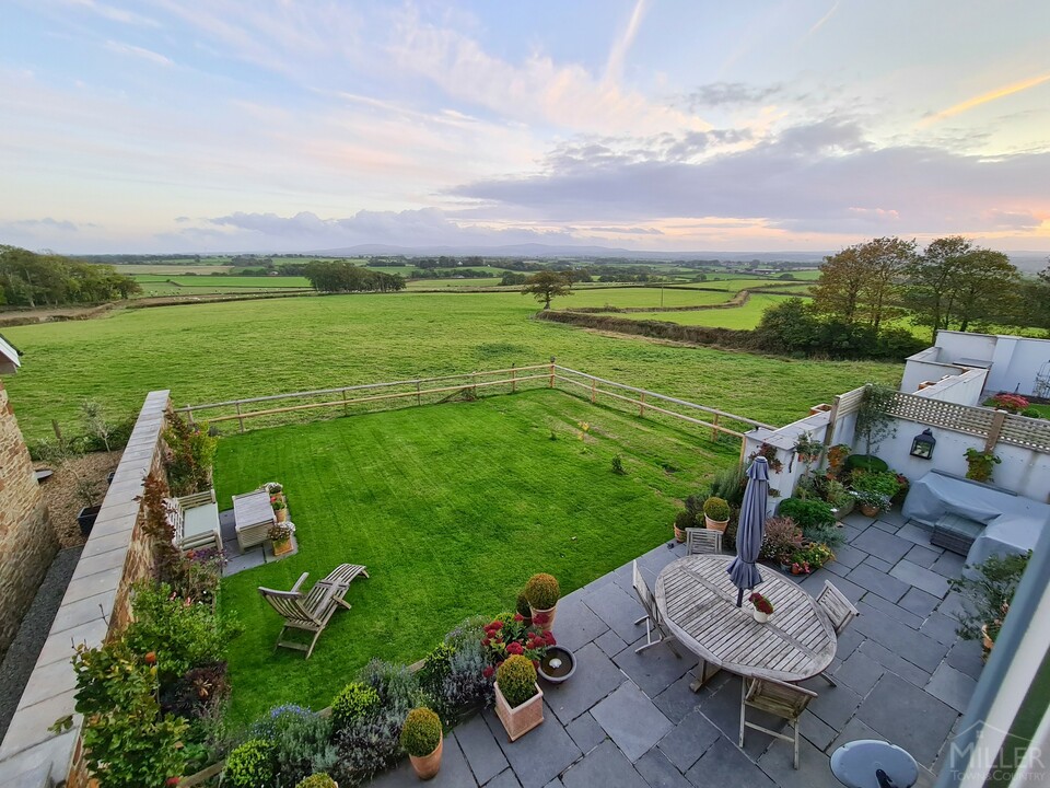 4 bed barn conversion for sale in Broadwoodkelly, Winkleigh  - Property Image 19