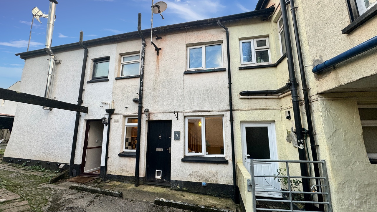 1 bed terraced house for sale in High Street, Hatherleigh  - Property Image 1