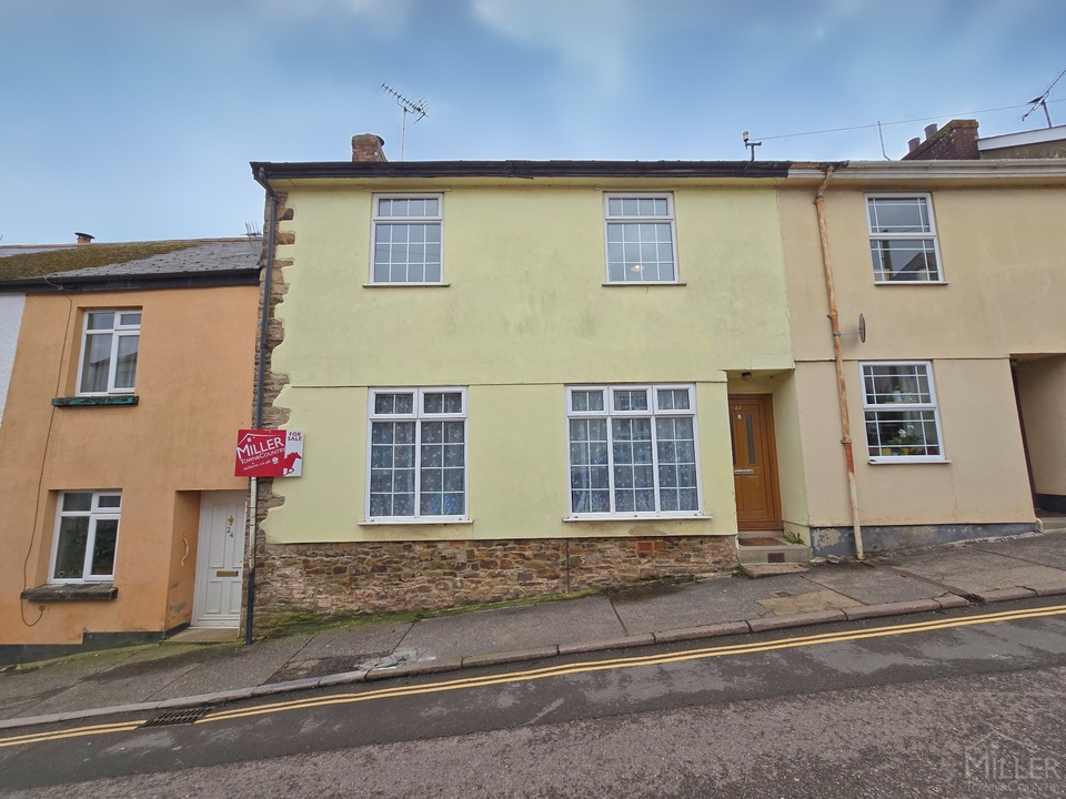4 bed terraced house for sale in Fore Street, North Tawton  - Property Image 1