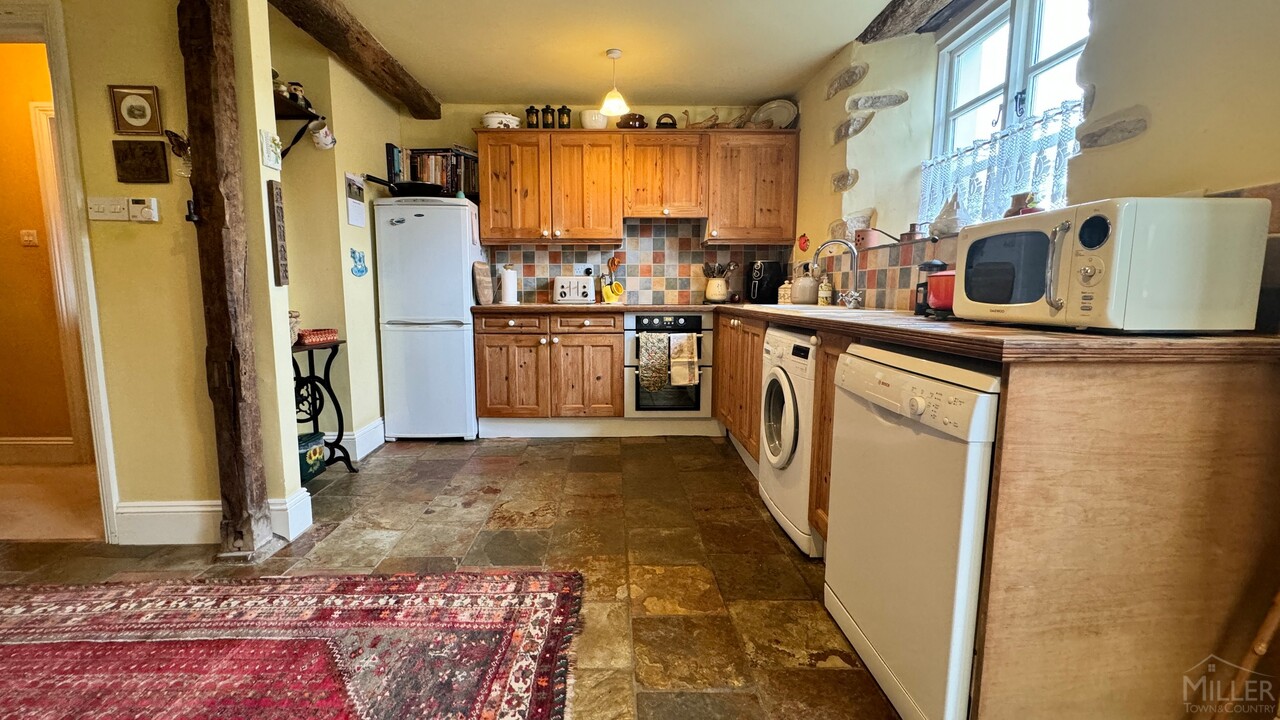 3 bed cottage for sale in Halwill, Beaworthy  - Property Image 8