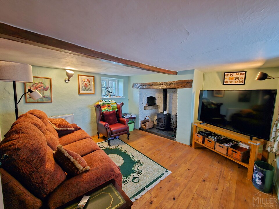 3 bed semi-detached house for sale in Inwardleigh, Okehampton  - Property Image 3