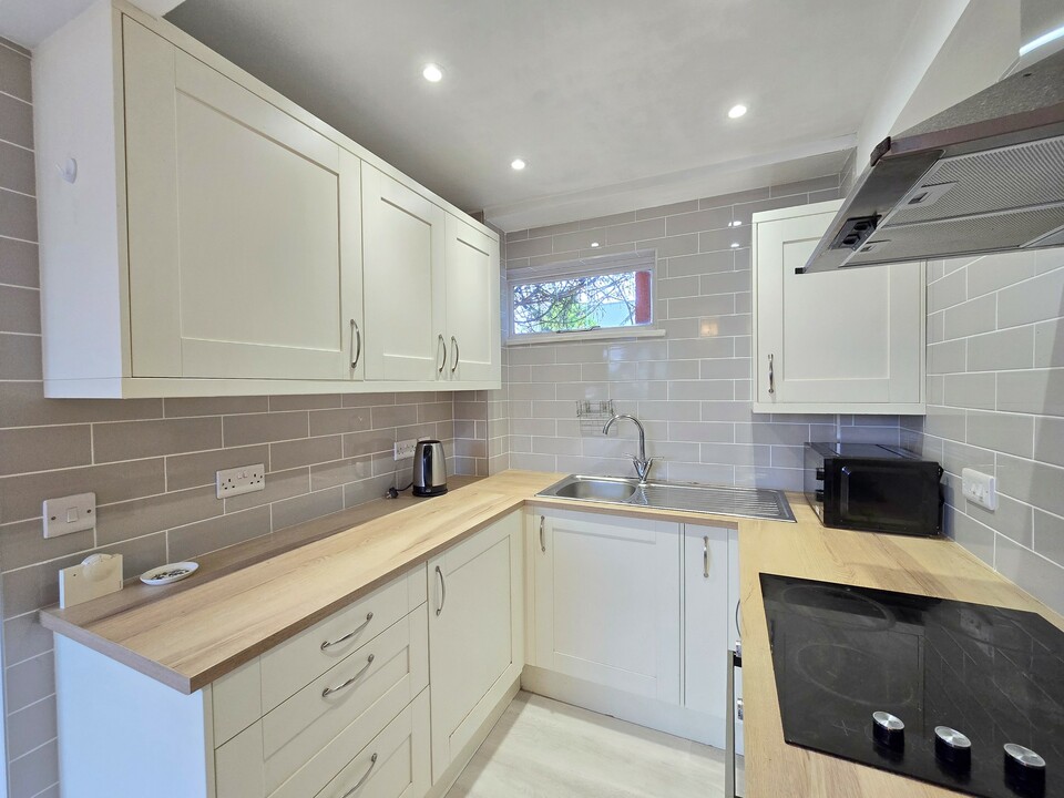 2 bed detached house for sale in Church Hill, Tavistock  - Property Image 7