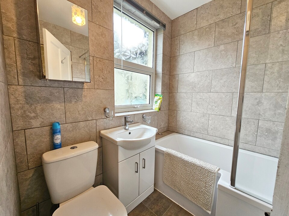3 bed detached bungalow for sale in Silver Street, Okehampton  - Property Image 12