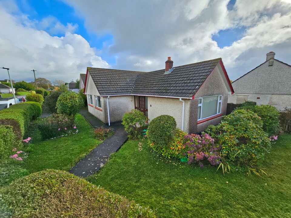 3 bed bungalow for sale in Broad Park Road, Yelverton  - Property Image 14