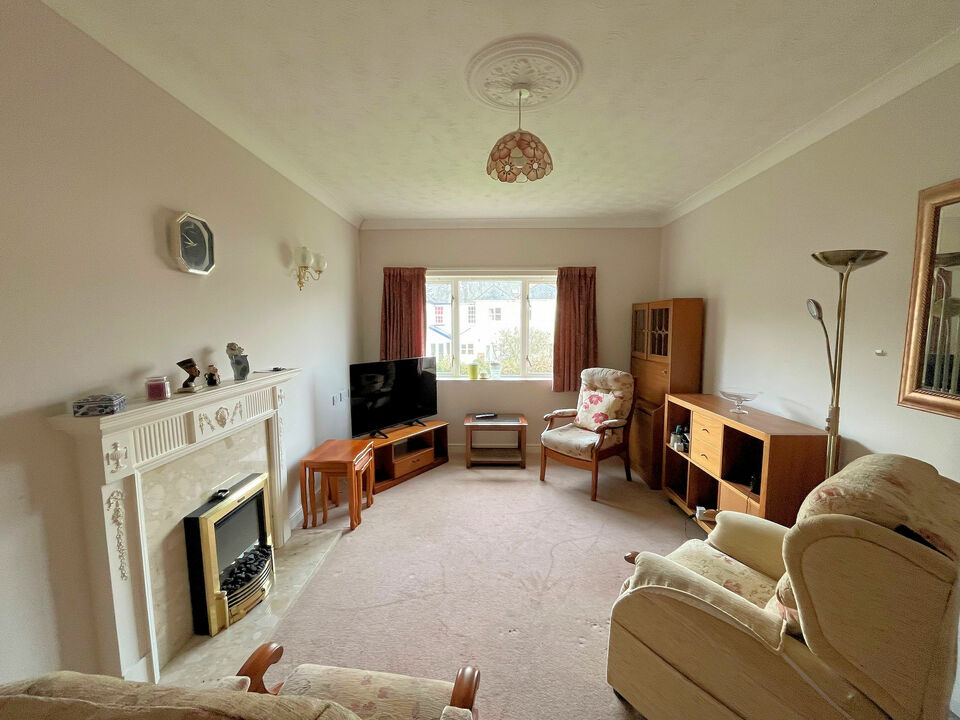 1 bed apartment for sale in Parkwood Road, Tavistock  - Property Image 4