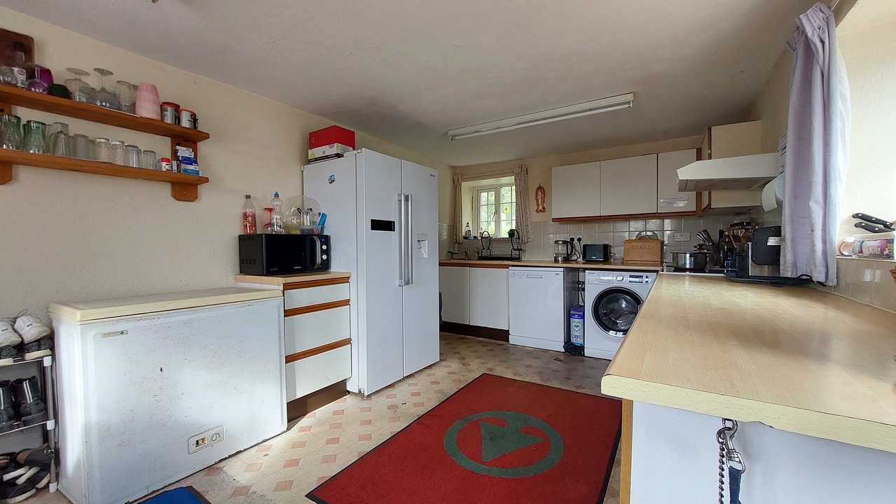 3 bed cottage for sale in Meeth, Okehampton  - Property Image 4