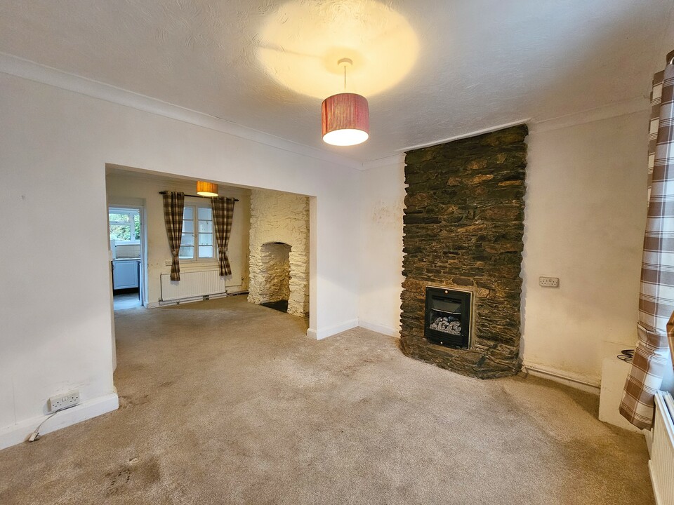 2 bed cottage for sale in Whitchurch Road, Tavistock  - Property Image 4