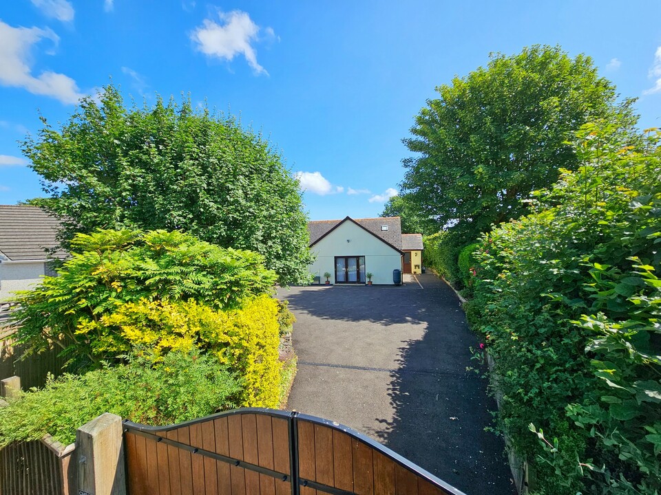 4 bed detached bungalow for sale in Chives Bedford Street, Yelverton  - Property Image 29