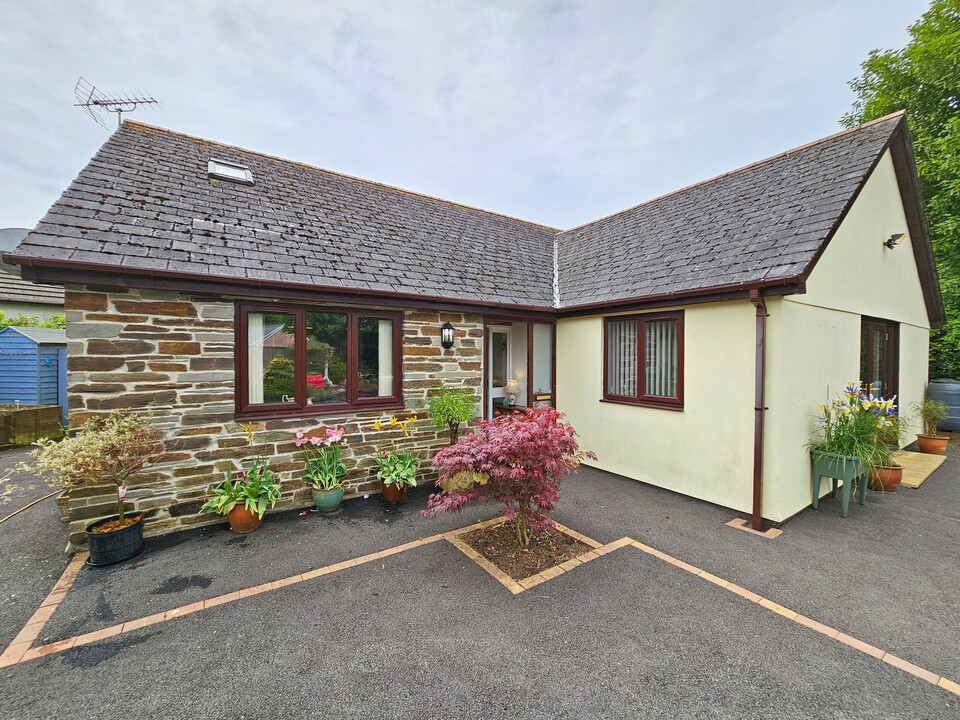 4 bed detached bungalow for sale in Chives Bedford Street, Yelverton  - Property Image 32