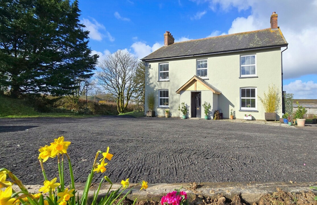 5 bed detached house for sale in Northlew, Okehampton - Property Image 1