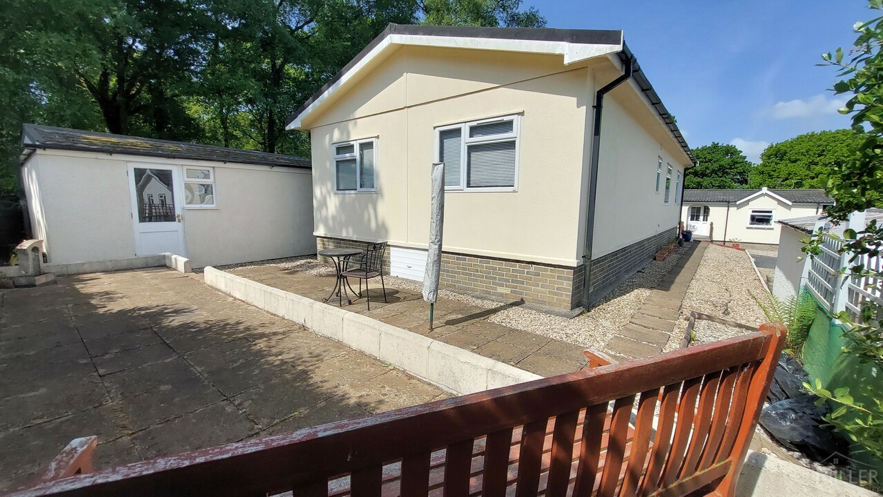 2 bed park home for sale in Sampford Courtenay, Okehampton  - Property Image 24