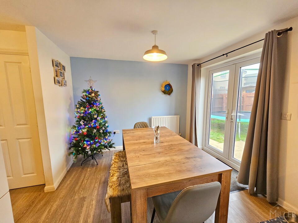 3 bed end of terrace house for sale in Fulmar Road, Bude  - Property Image 5