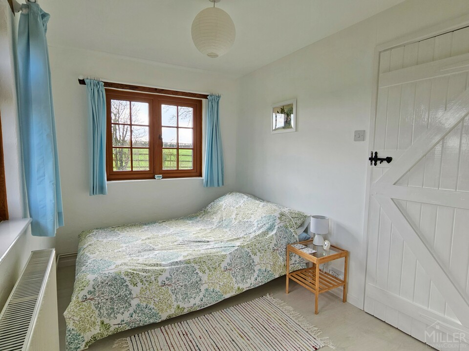 4 bed cottage for sale in Ashreigney, Chulmleigh  - Property Image 15