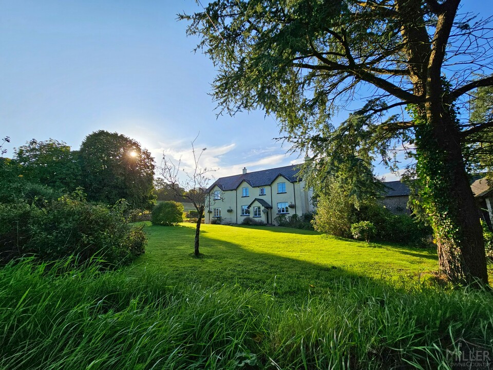 6 bed country house for sale in Moretonhampstead, Newton Abbot  - Property Image 46