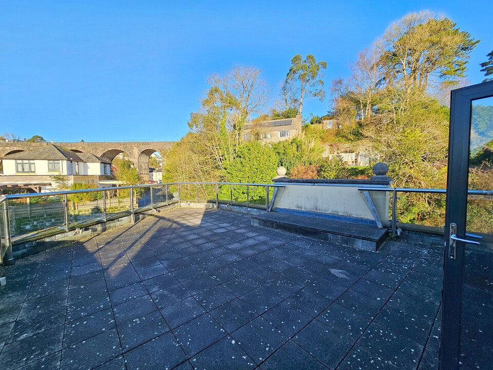 2 bed for sale in Abbey Court, Tavistock  - Property Image 15